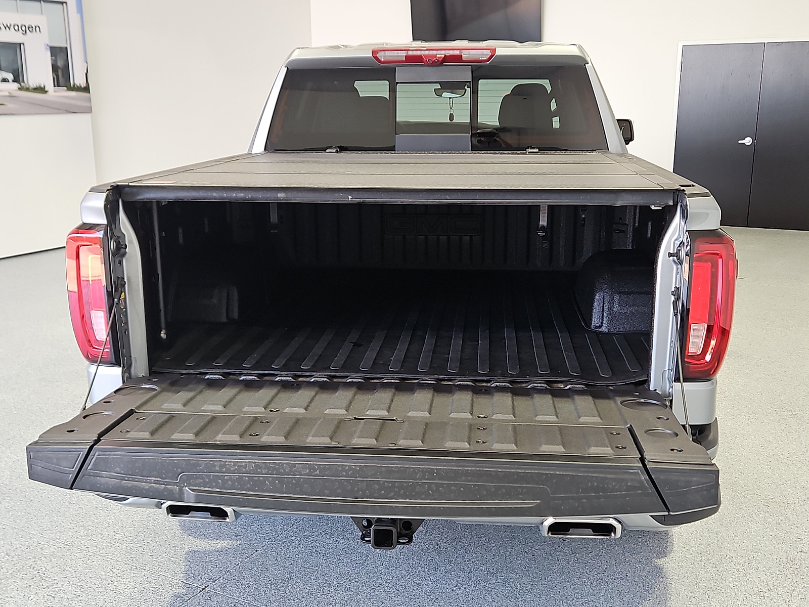 2025 GMC Sierra 1500 4WD Crew Cab Short Box Denali - 8