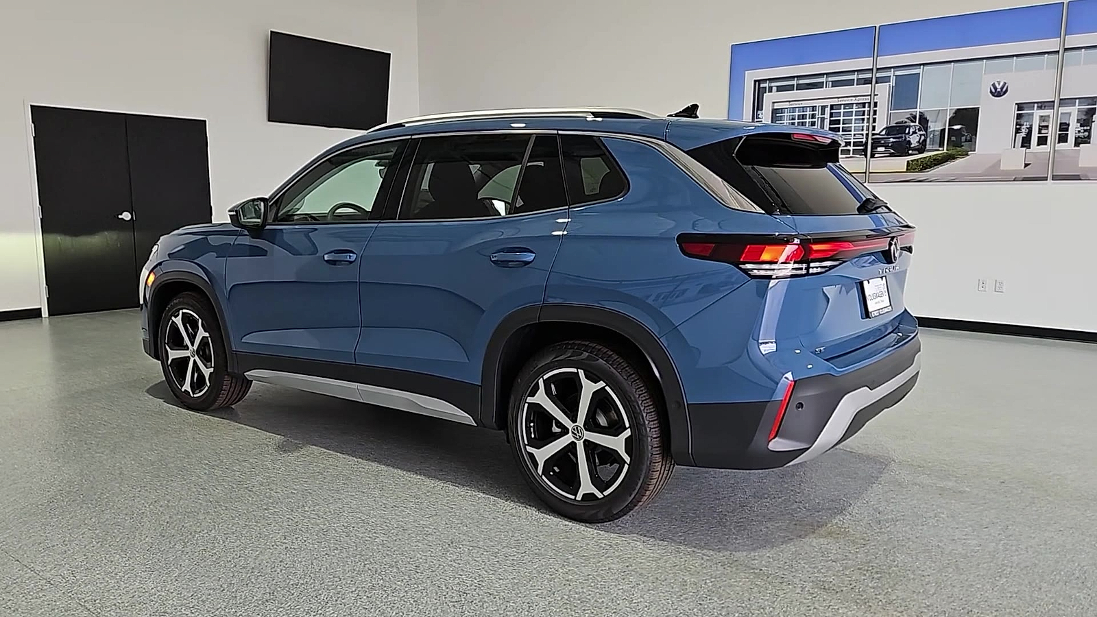 2026 Volkswagen Tiguan SE Monterey Blue Pearl at Street VW of Amarillo