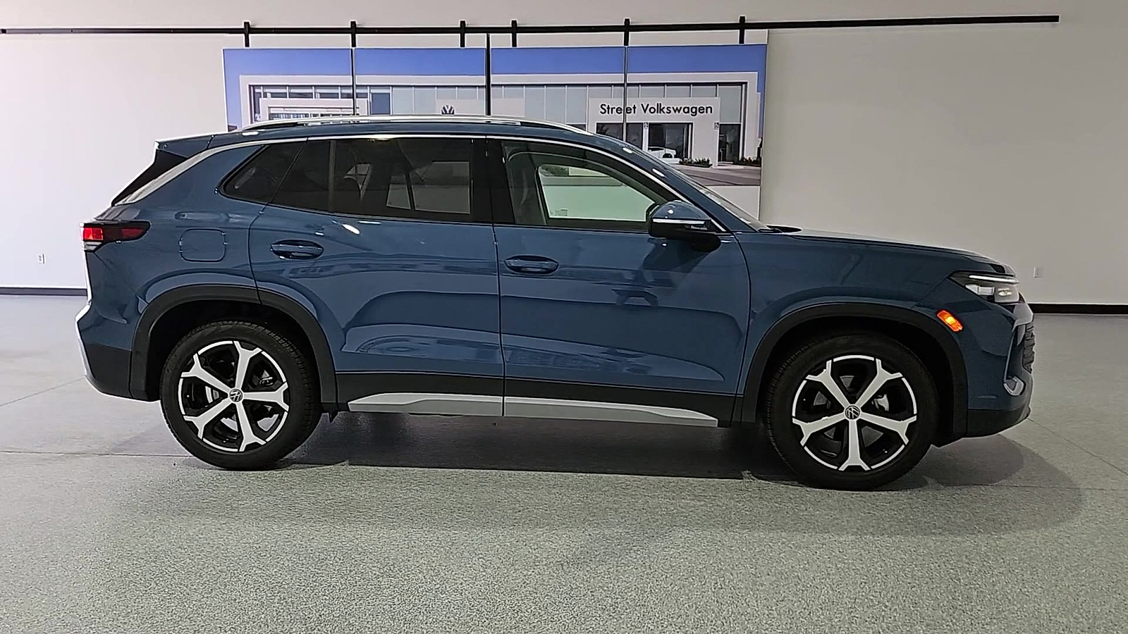 2026 Volkswagen Tiguan SE Monterey Blue Pearl at Street VW of Amarillo