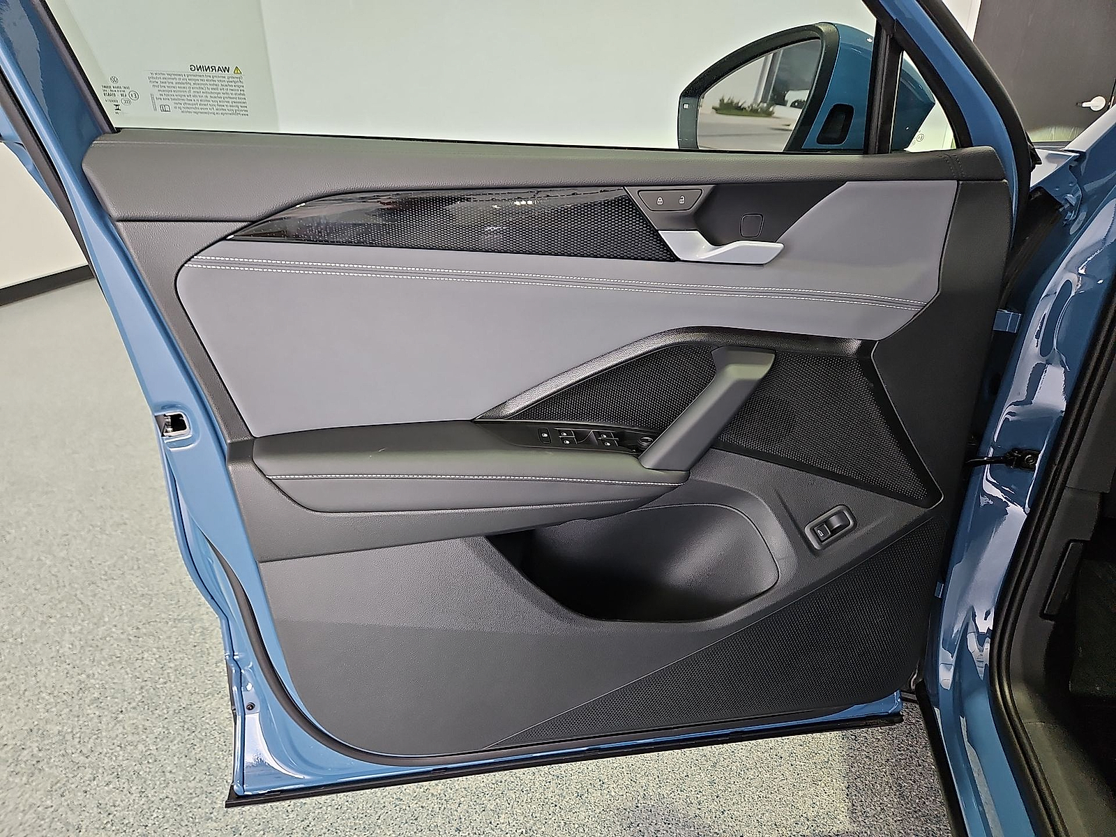 2026 Volkswagen Tiguan SE Monterey Blue Pearl at Street VW of Amarillo