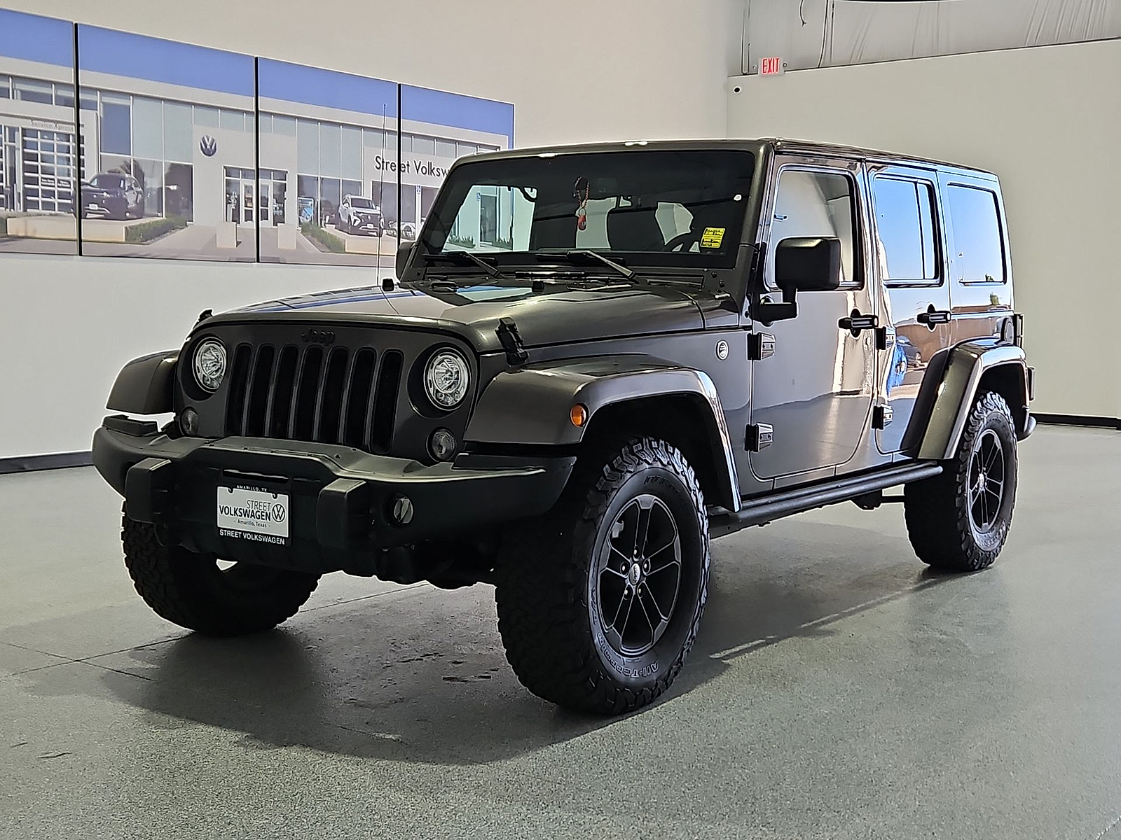 2017 Jeep Wrangler Unlimited Winter 4x4 - 3