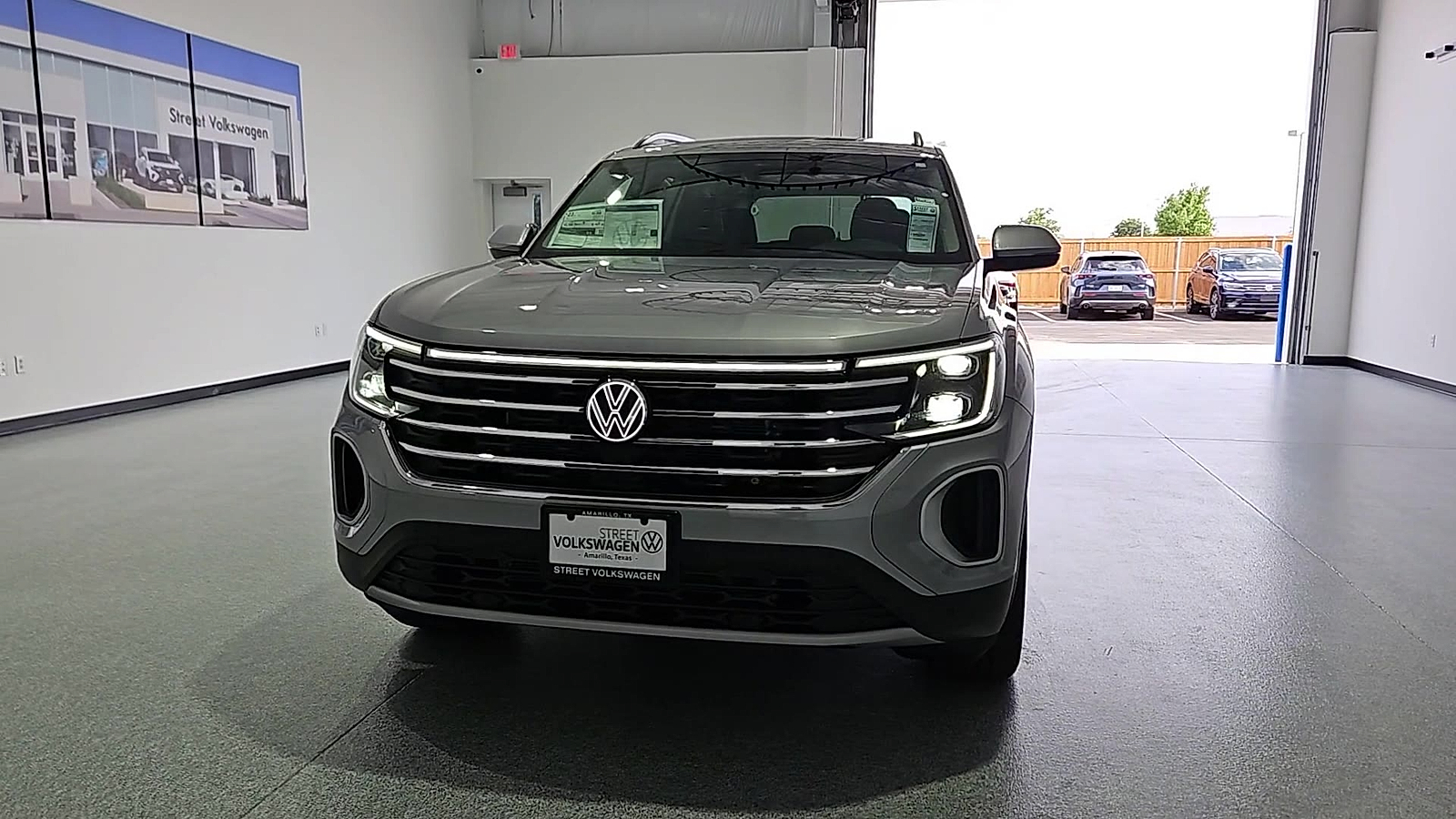 2026 Volkswagen Atlas SE with Technology - 2