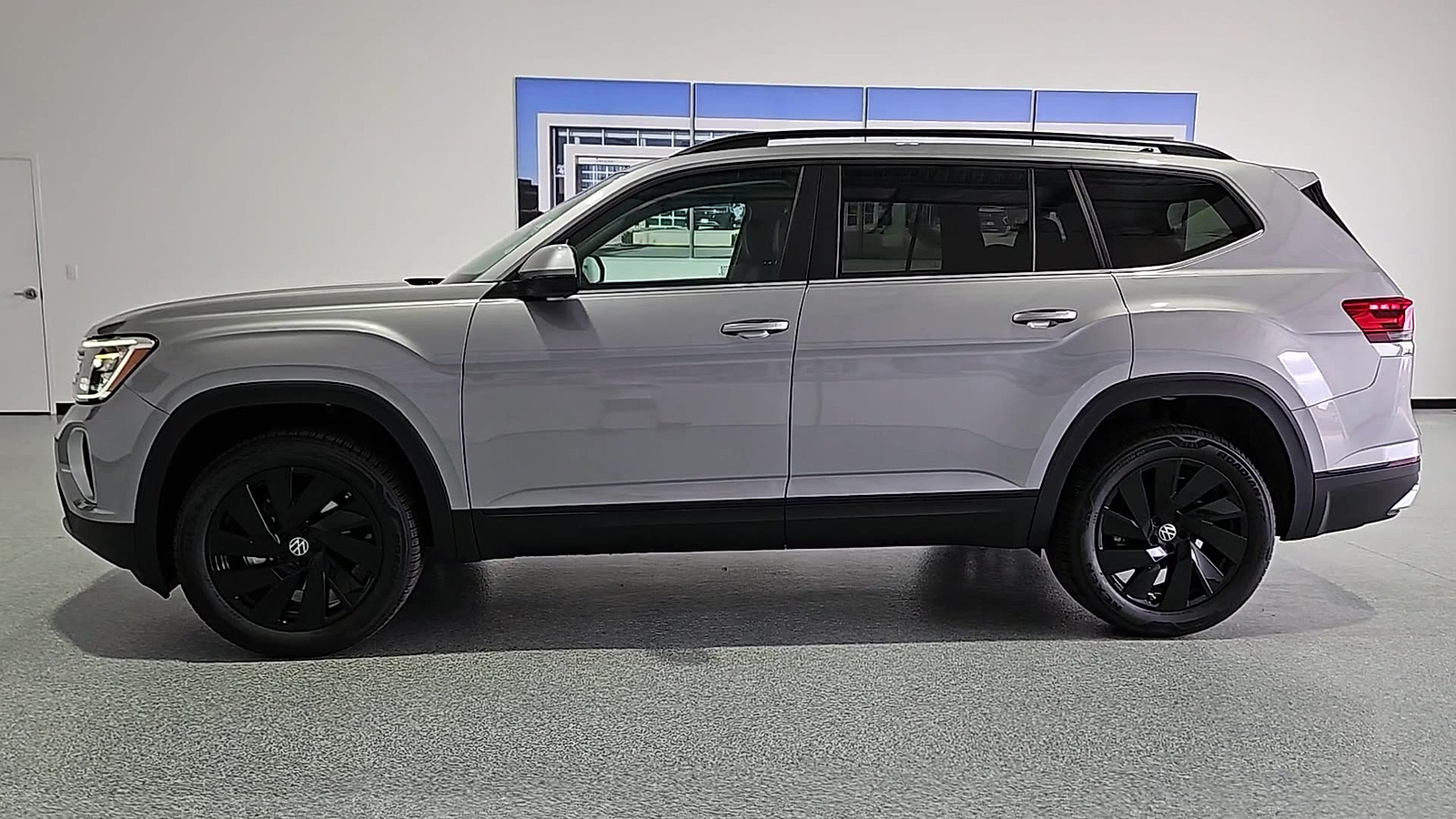 2026 Volkswagen Atlas SE with Technology - 4