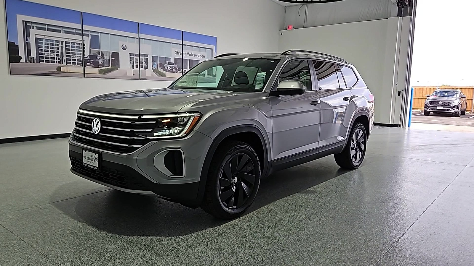 2026 Volkswagen Atlas SE with Technology - 3