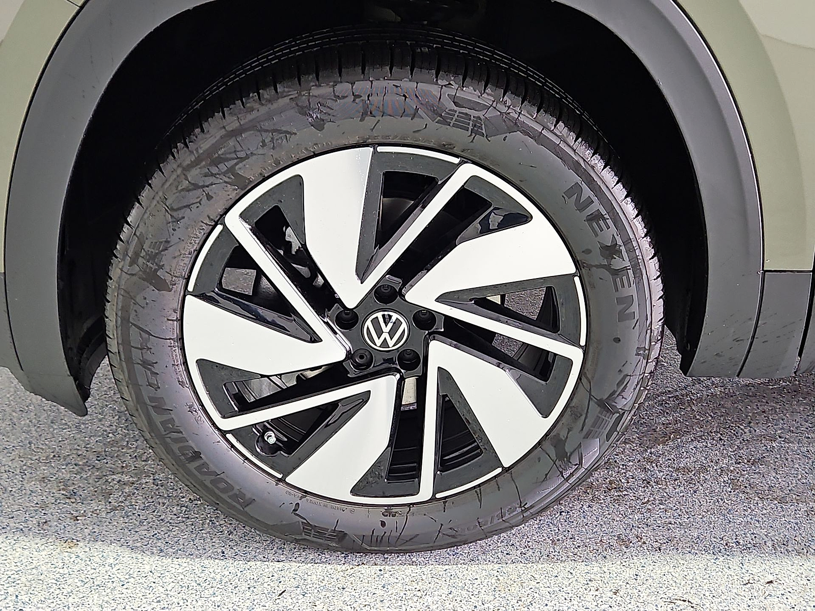 2026 Volkswagen Atlas SE with Technology - 10