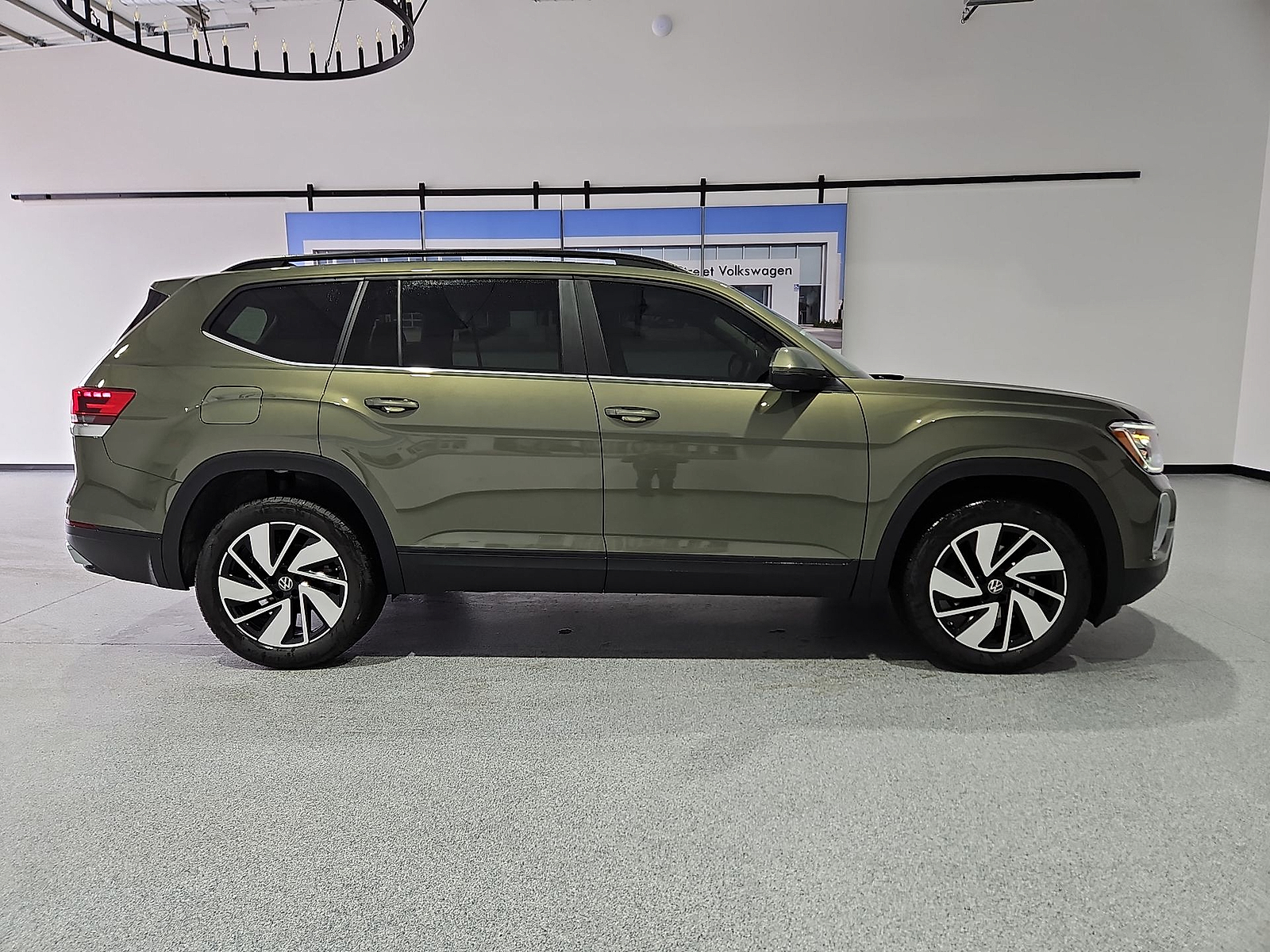 2026 Volkswagen Atlas SE with Technology - 8