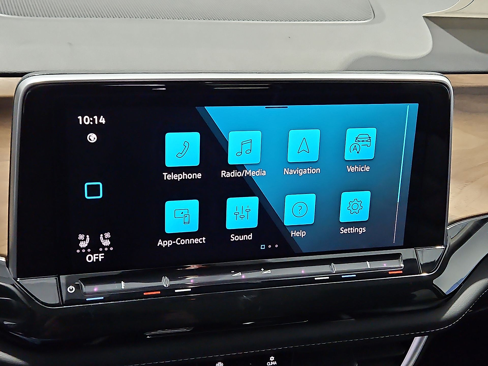 2026 Volkswagen Atlas photo 19 of 22