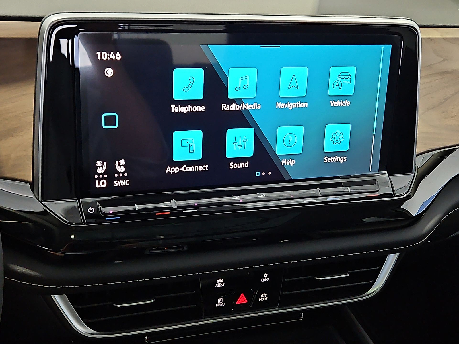 2026 Volkswagen Atlas photo 19 of 22