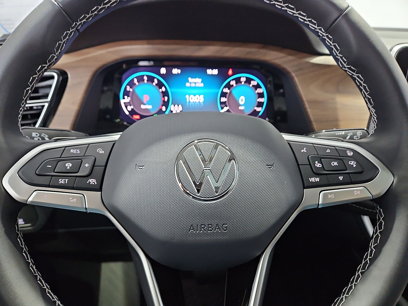 2026 Volkswagen Atlas photo 21 of 22
