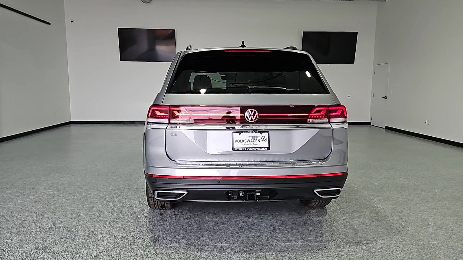 2026 Volkswagen Atlas photo 7 of 22