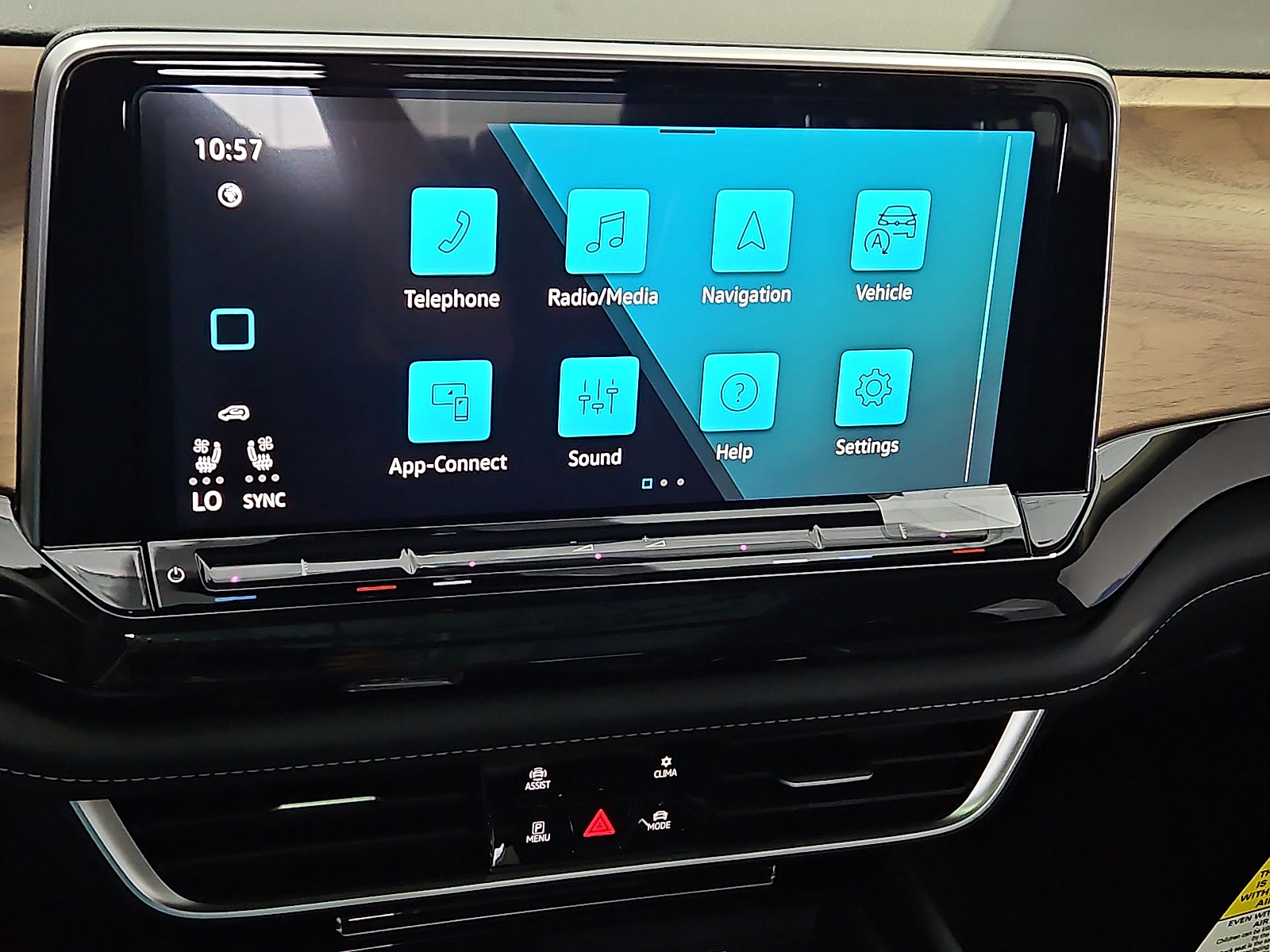 2026 Volkswagen Atlas photo 19 of 22
