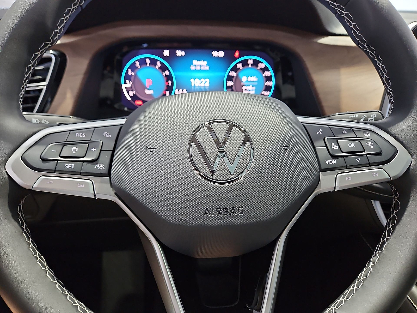 2026 Volkswagen Atlas photo 21 of 22