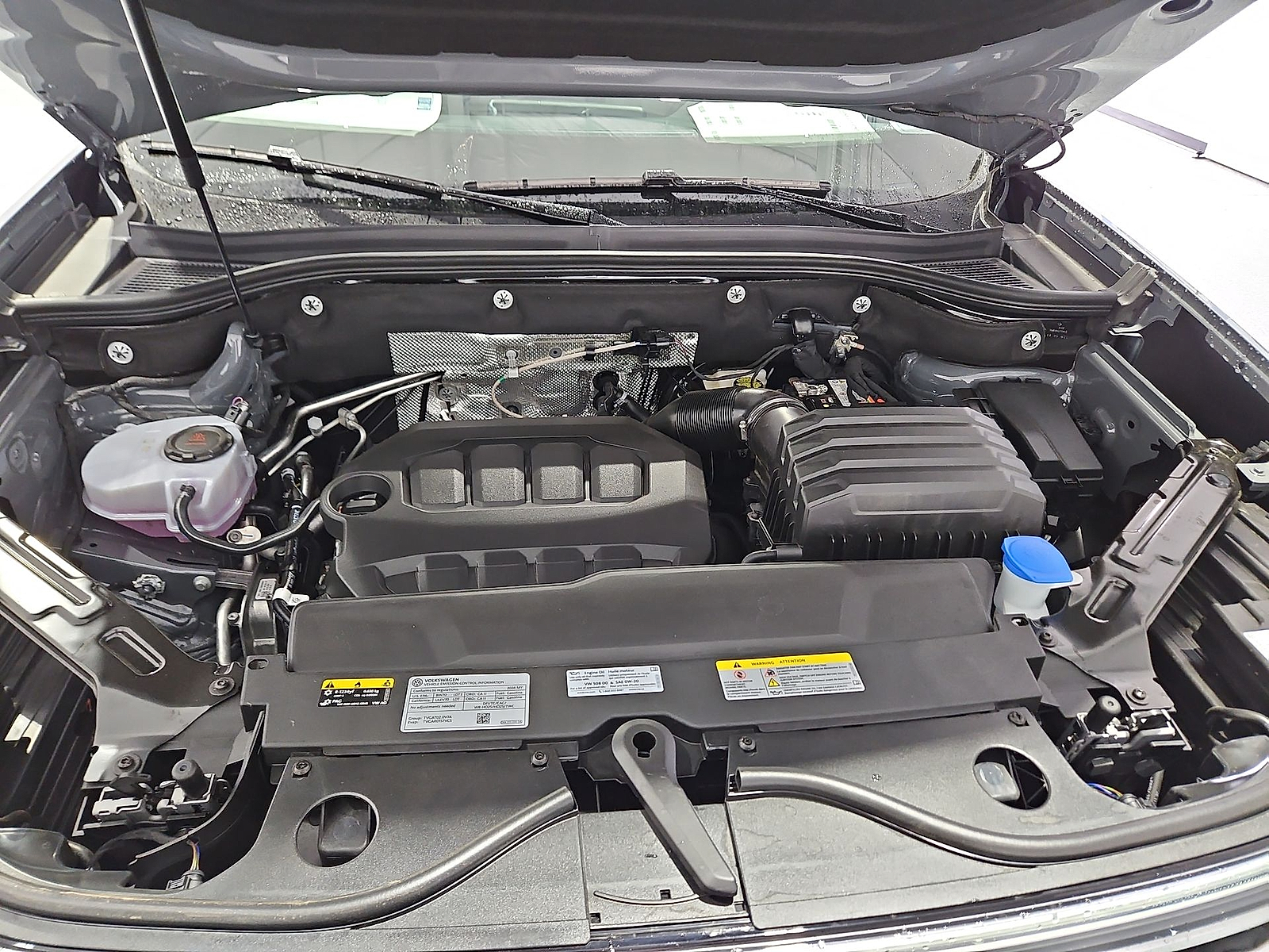 2026 Volkswagen Atlas photo 10 of 22