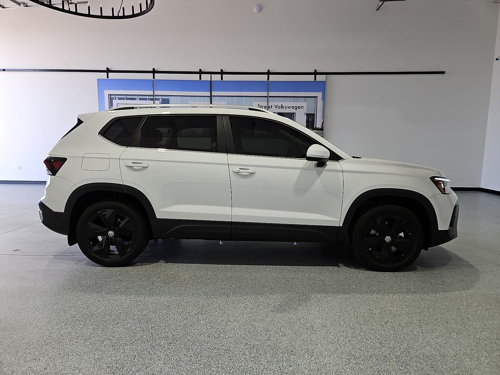 2026 Volkswagen Taos SE Pure White at Street VW of Amarillo