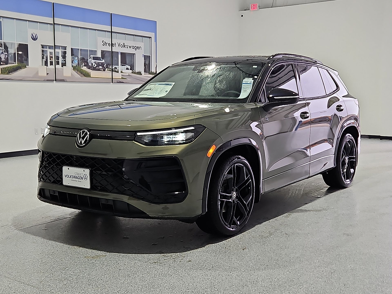 2026 Volkswagen Tiguan SE R-Line Black Avocado Green w/Deep Black Roof at Street VW of Amarillo