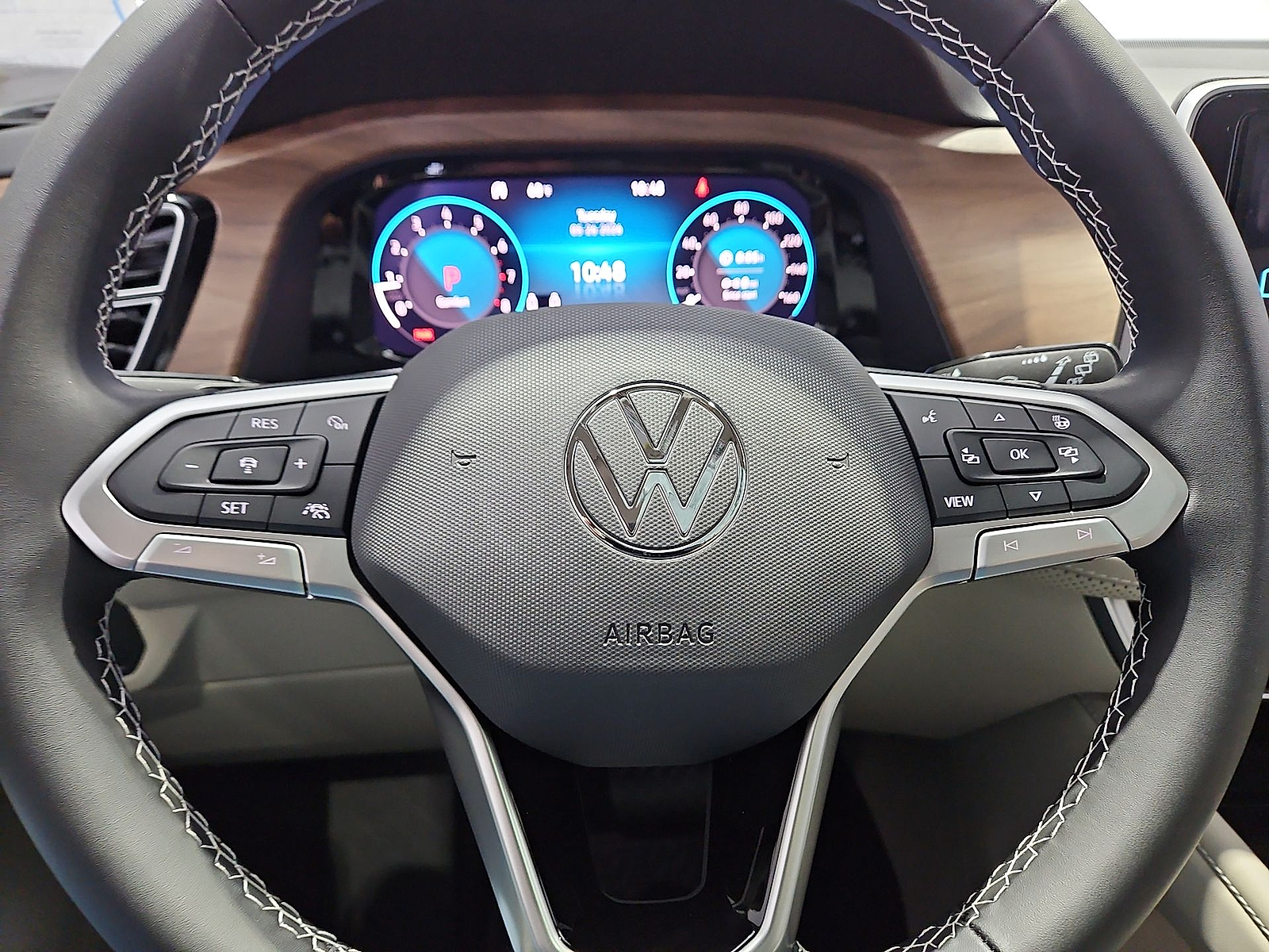 2026 Volkswagen Atlas photo 21 of 22
