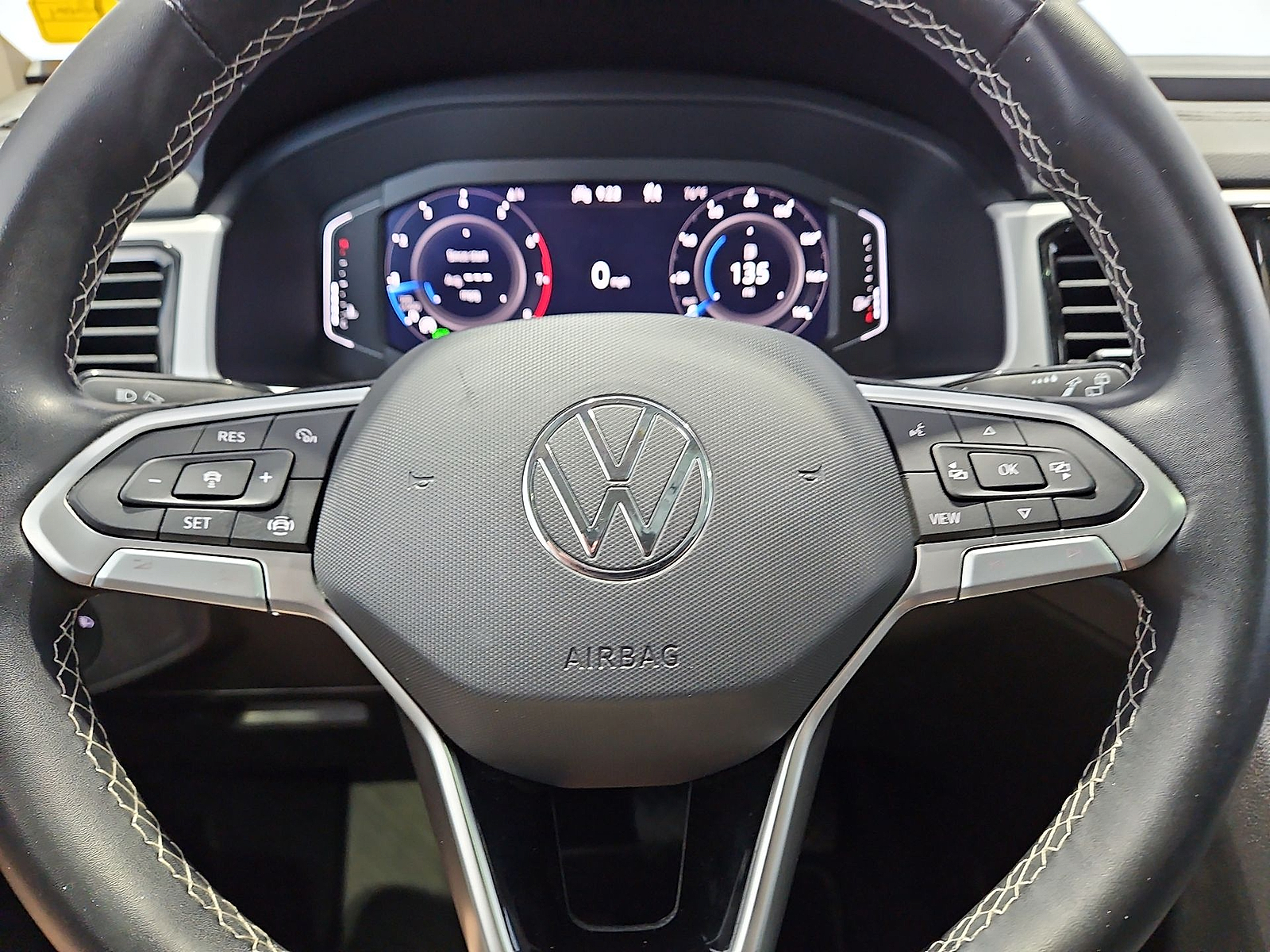 2023 Volkswagen Atlas 2.0T SE w/Technology Platinum Gray Metallic at Street VW of Amarillo