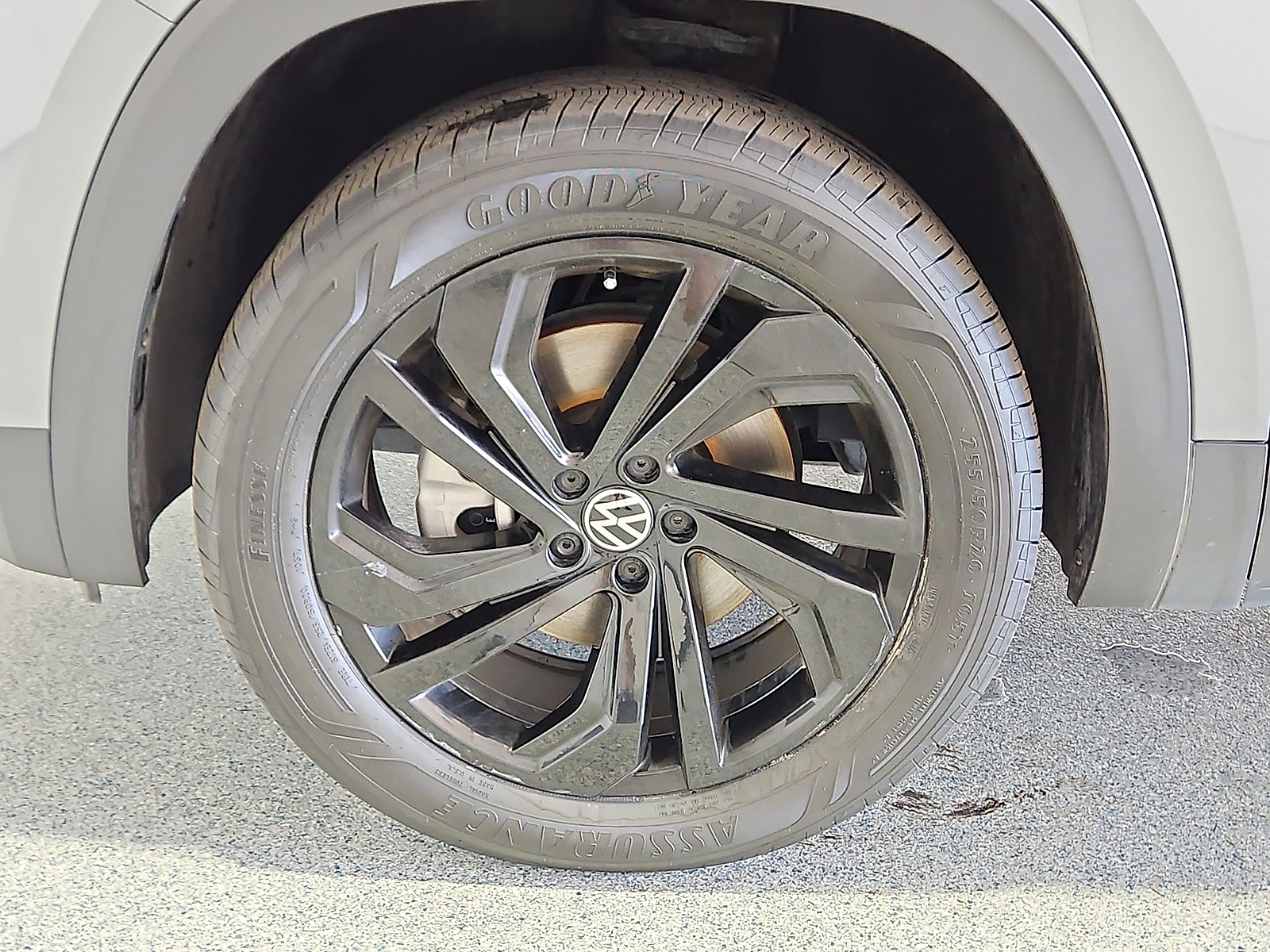2023 Volkswagen Atlas 2.0T SE w/Technology - 10