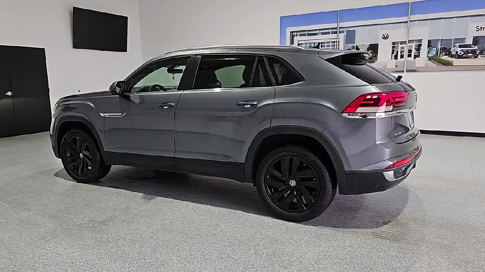 2023 Volkswagen Atlas Cross Sport 3.6L V6 SE w/Technology - 5