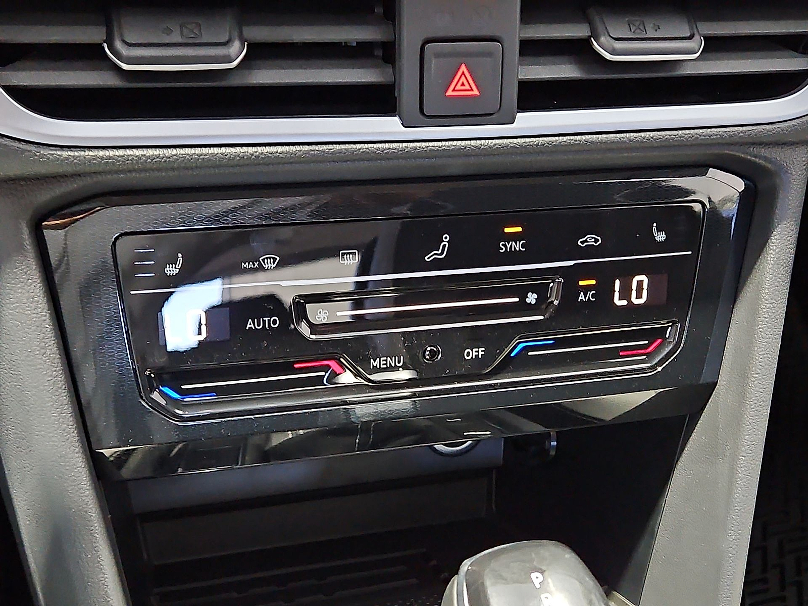 2026 Volkswagen Taos SE Cornflower Blue at Street VW of Amarillo
