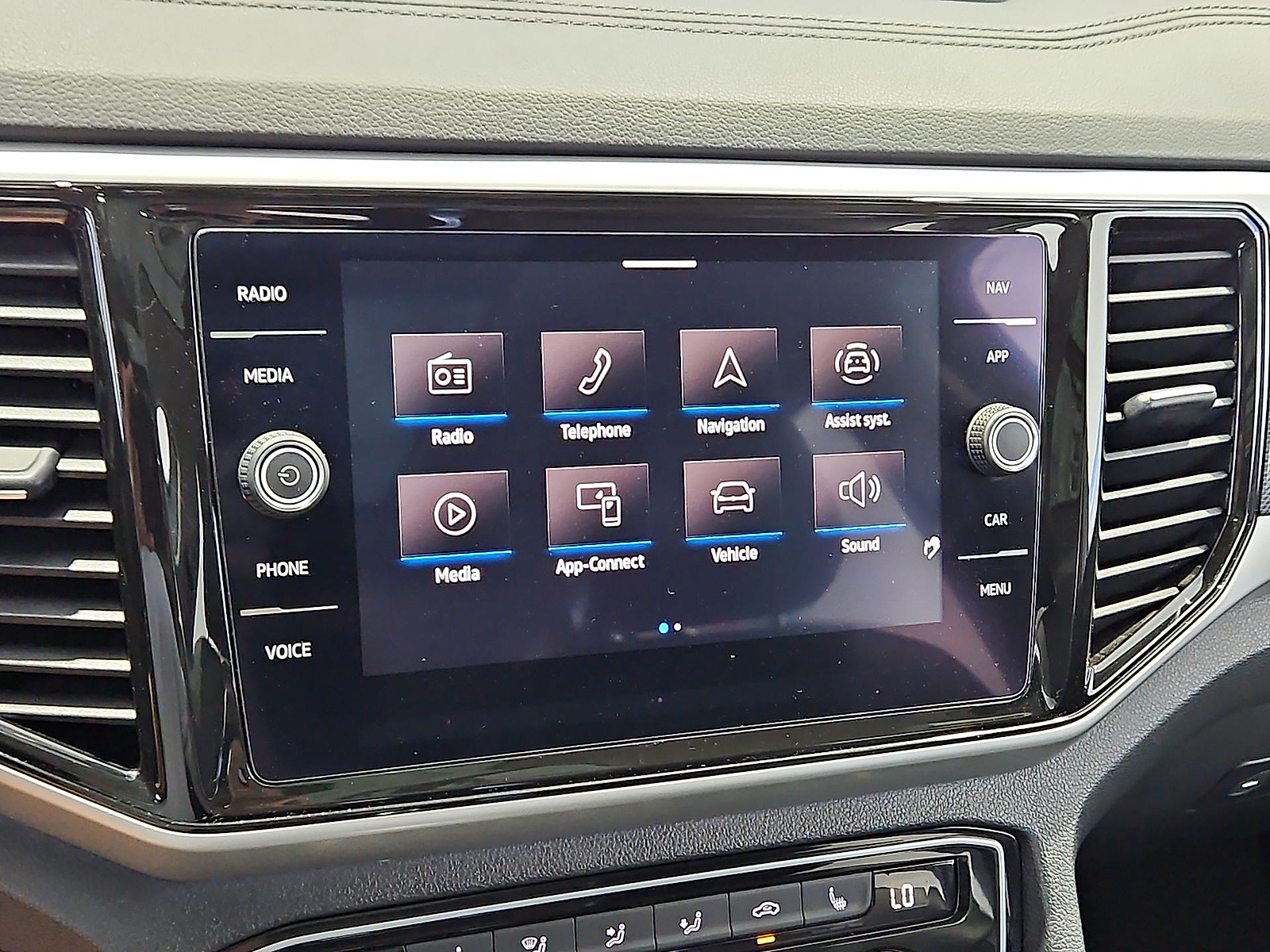 2022 Volkswagen Atlas 3.6L V6 SEL R-Line Pyrite Silver Metallic at Bobby Duby Motors