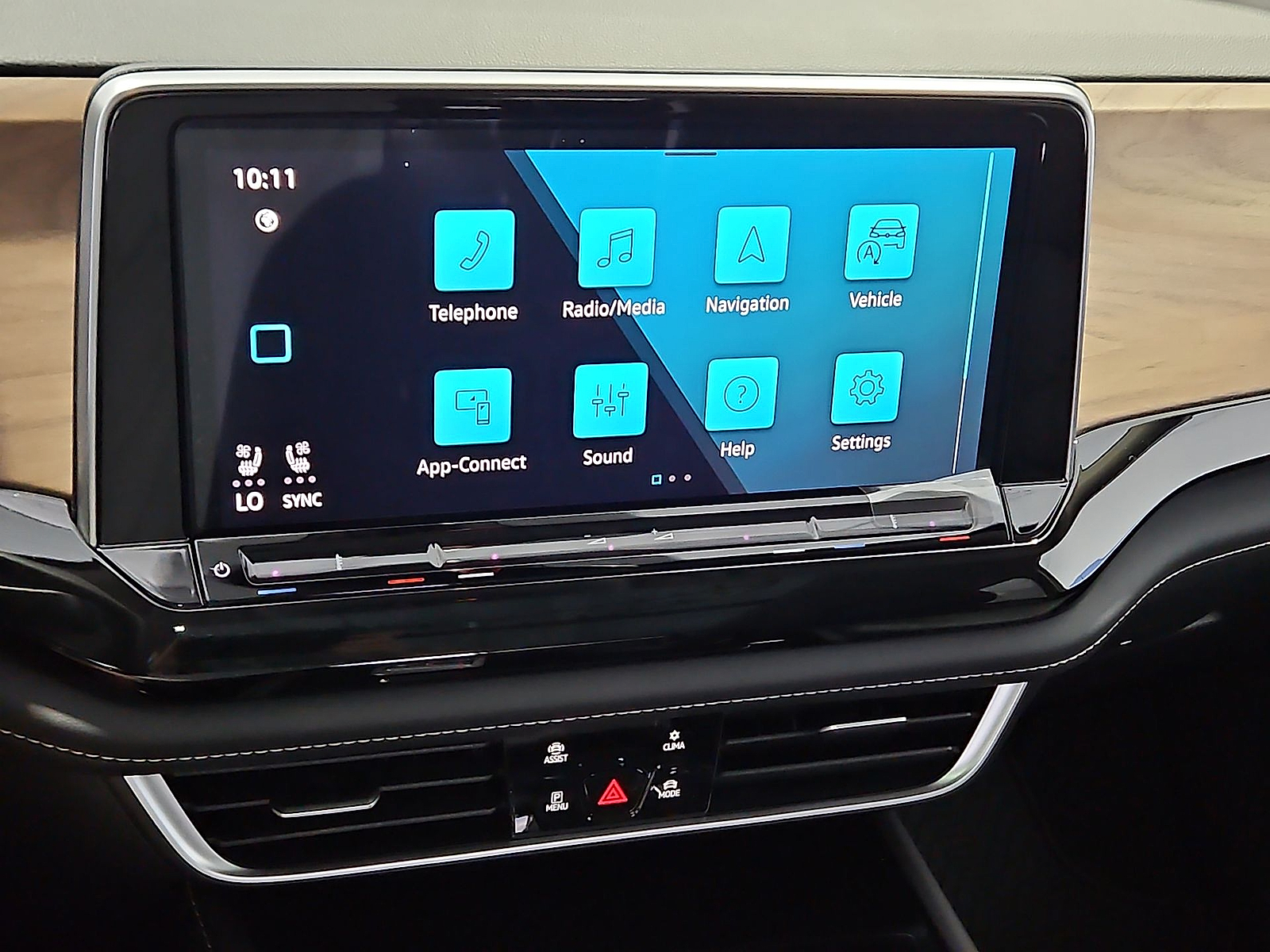 2026 Volkswagen Atlas photo 19 of 22