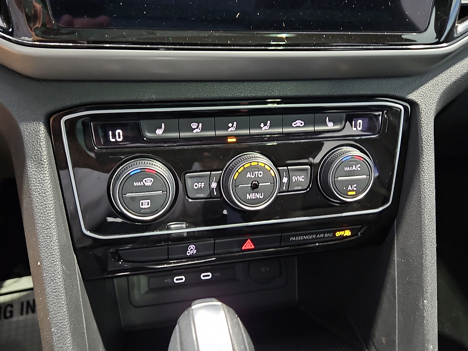 2023 Volkswagen Atlas Cross Sport 3.6L V6 SE w/Technology Deep Black at Street VW of Amarillo