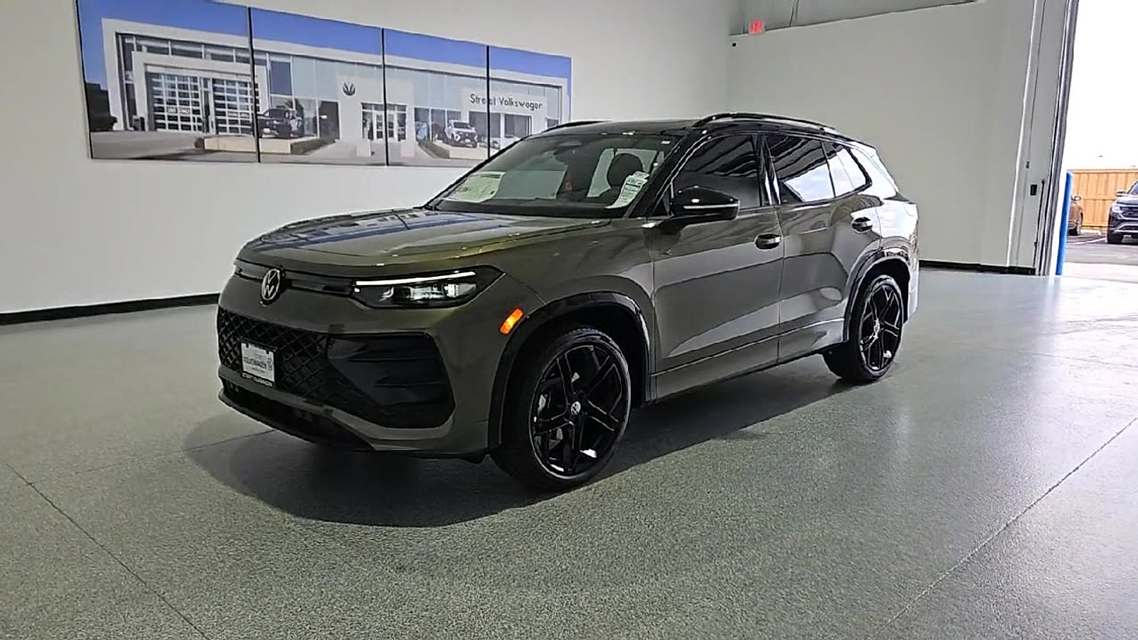 2026 Volkswagen Tiguan SE R-Line Black Avocado Green w/Deep Black Roof at Street VW of Amarillo