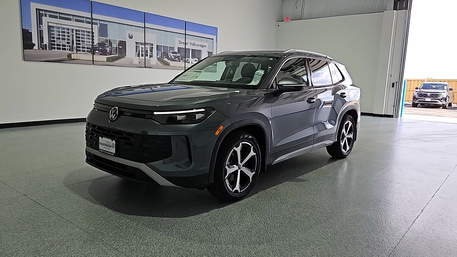 2026 Volkswagen Tiguan SE Platinum Gray Metallic at Street VW of Amarillo