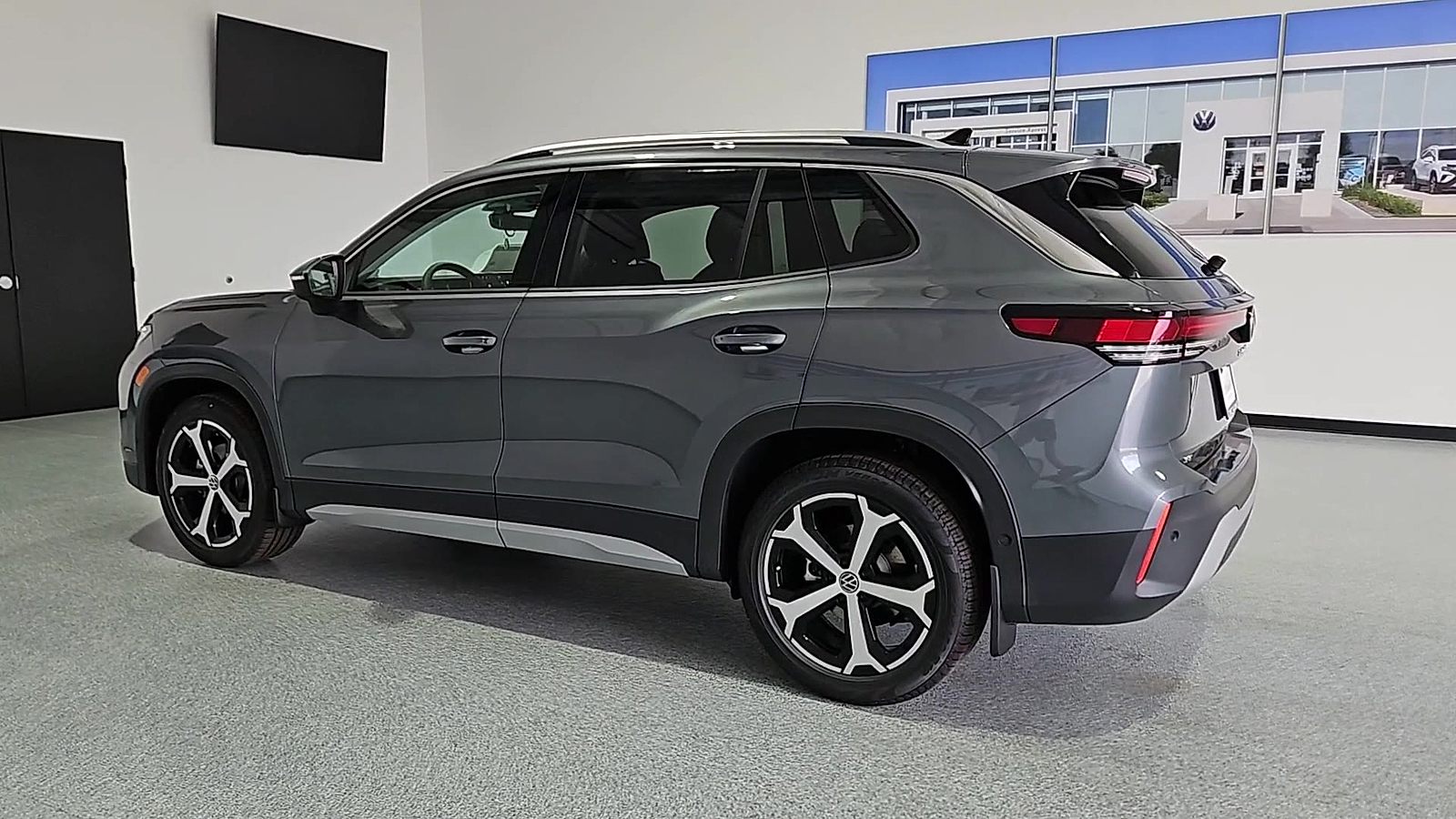 2026 Volkswagen Tiguan SE Platinum Gray Metallic at Street VW of Amarillo