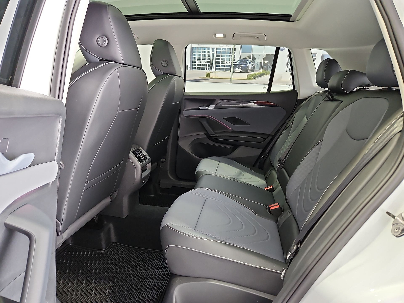 2026 Volkswagen Tiguan SE Pure White at Street VW of Amarillo