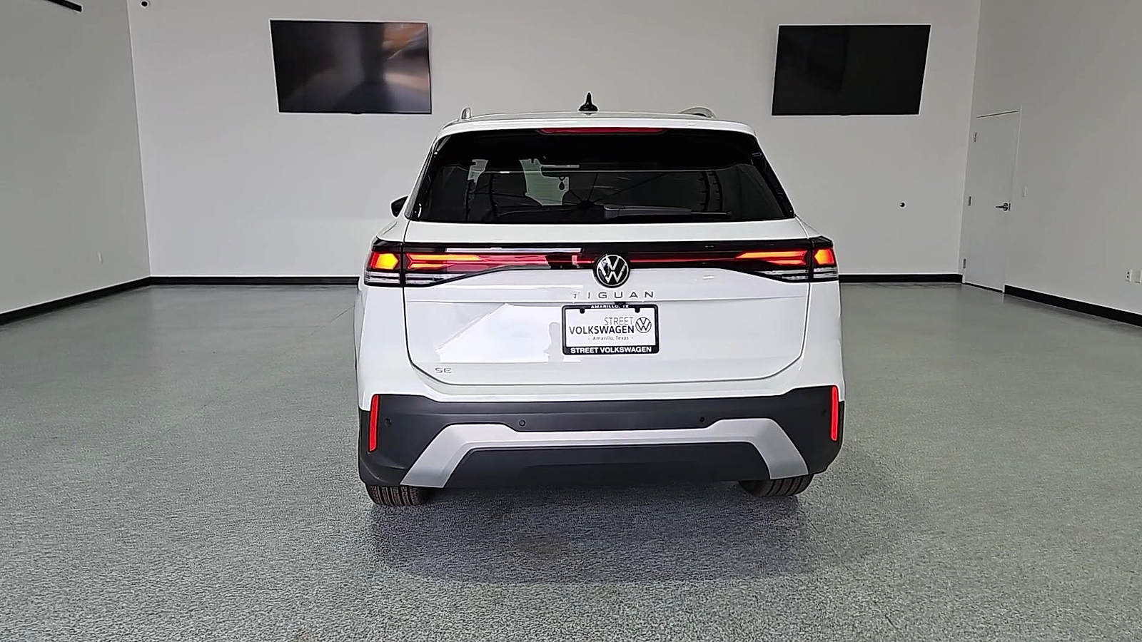 2026 Volkswagen Tiguan SE Pure White at Street VW of Amarillo