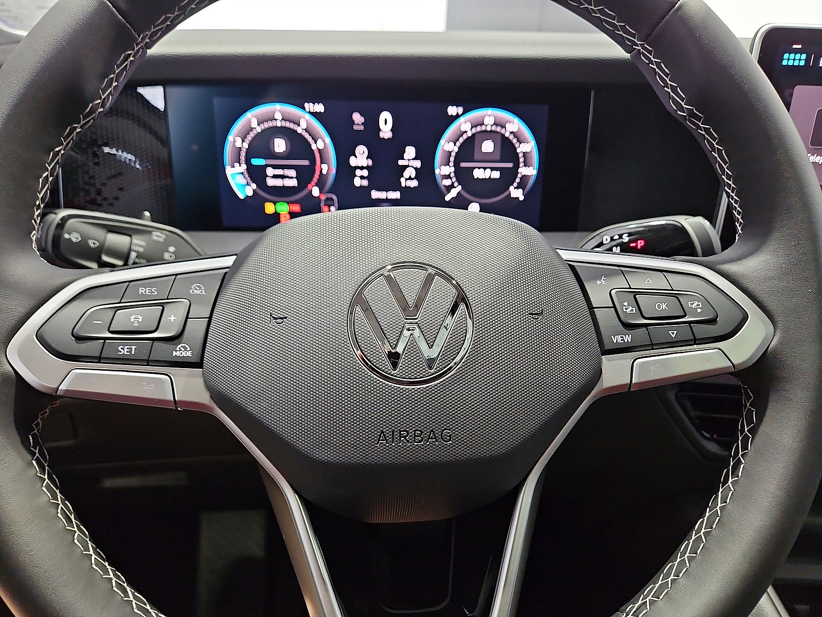 2026 Volkswagen Tiguan SE Pure White at Street VW of Amarillo