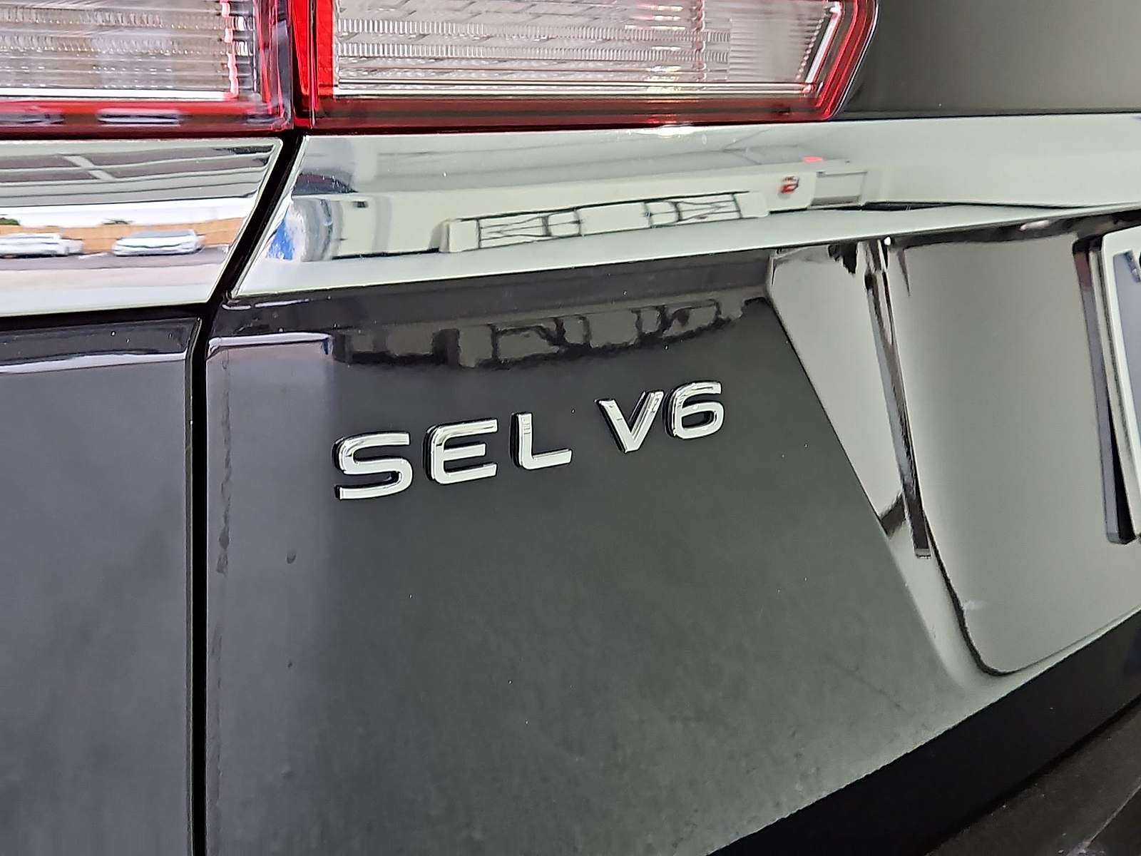 2022 Volkswagen Atlas 3.6L V6 SEL Premium R-Line Deep Black at Bobby Duby Motors