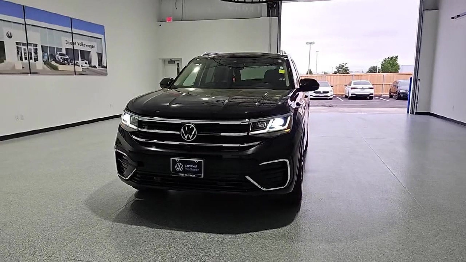 2022 Volkswagen Atlas 3.6L V6 SEL Premium R-Line Deep Black at Bobby Duby Motors
