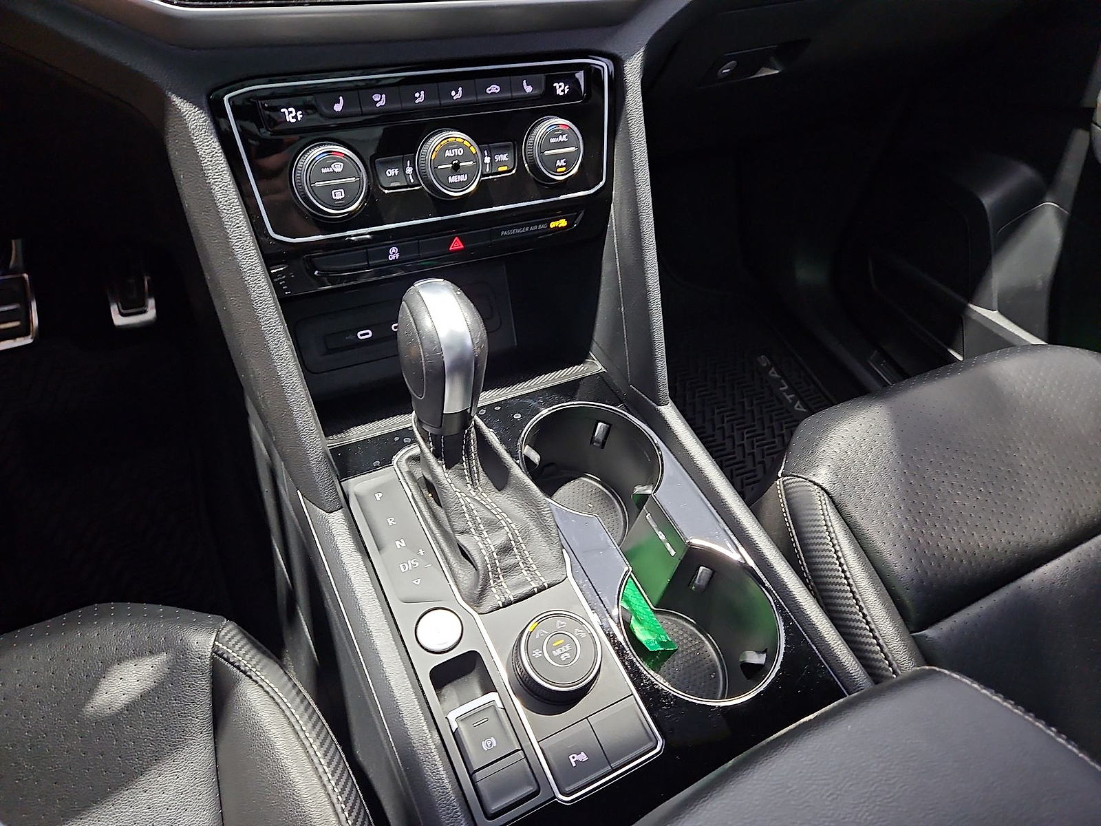 2022 Volkswagen Atlas Cross Sport 3.6L V6 SEL R-Line Deep Black at Street VW of Amarillo