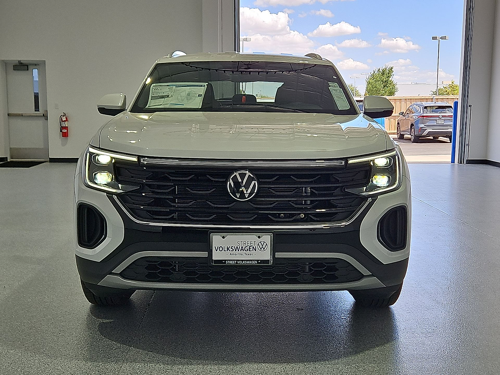 2026 Volkswagen Atlas Cross Sport SE Opal White Pearl at Street VW of Amarillo