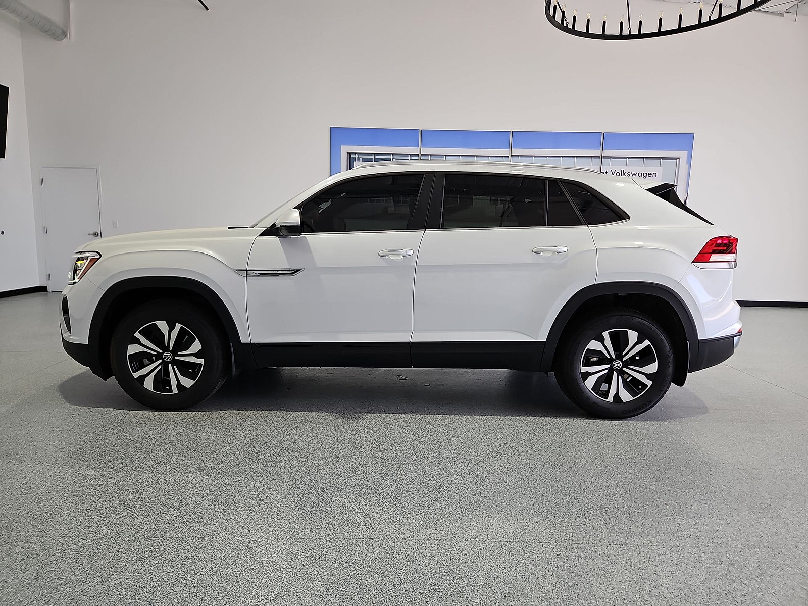 2026 Volkswagen Atlas Cross Sport SE Opal White Pearl at Street VW of Amarillo