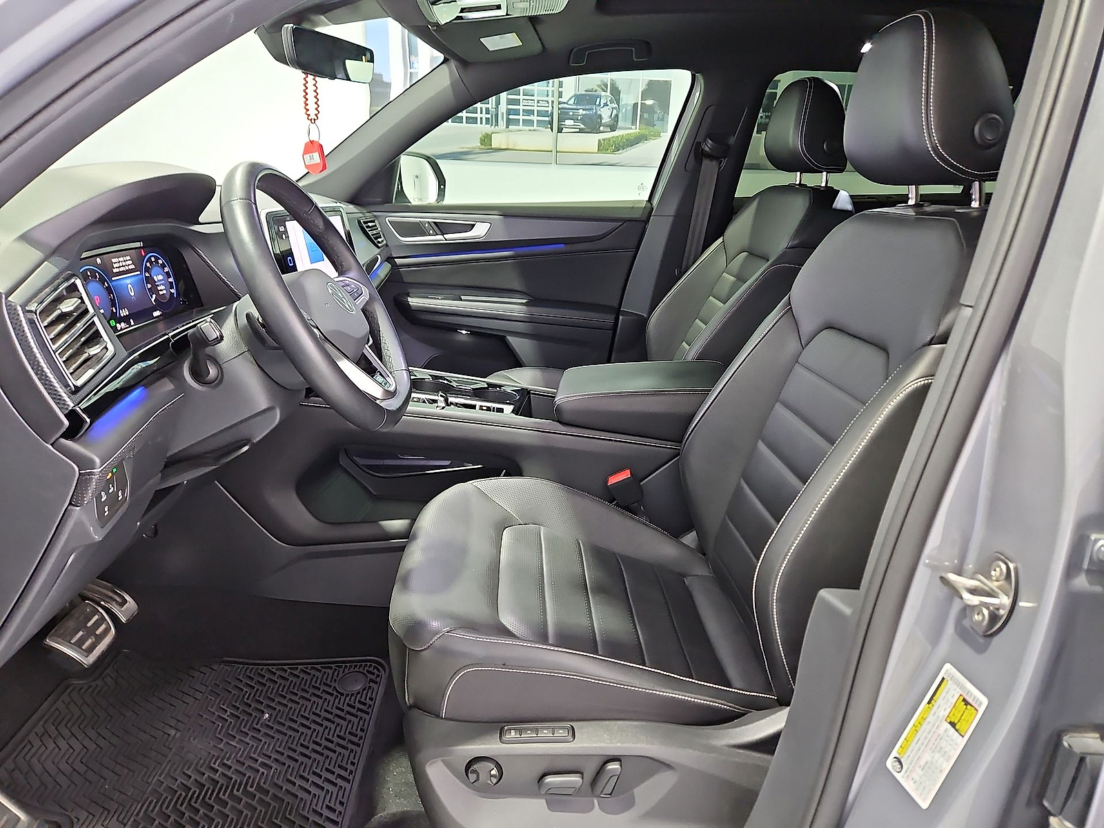2024 Volkswagen Atlas Cross Sport 2.0T SEL R-Line Silver Mist Metallic at Street VW of Amarillo