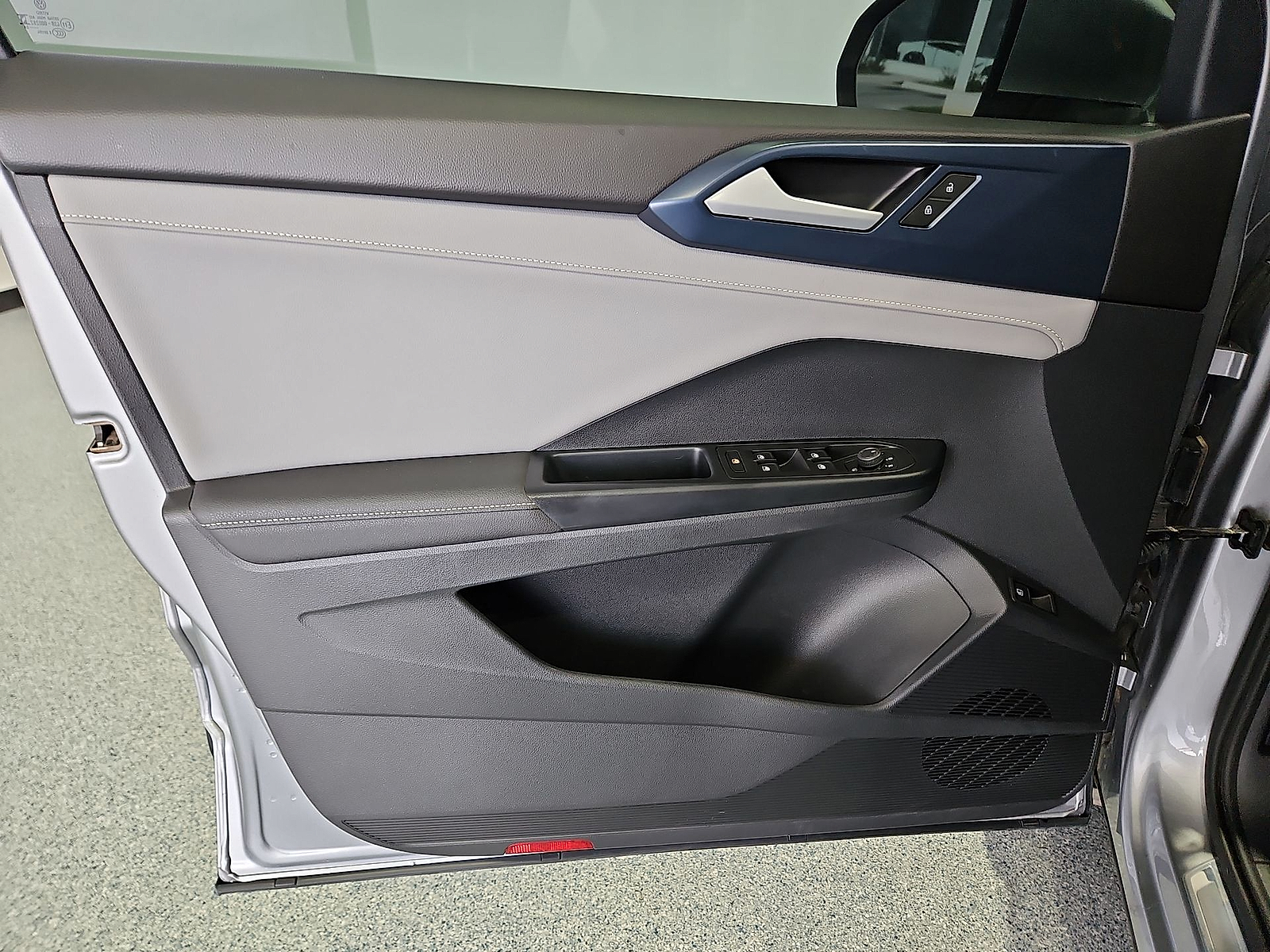 2024 Volkswagen Taos 1.5T SE Silver Metallic at Street VW of Amarillo
