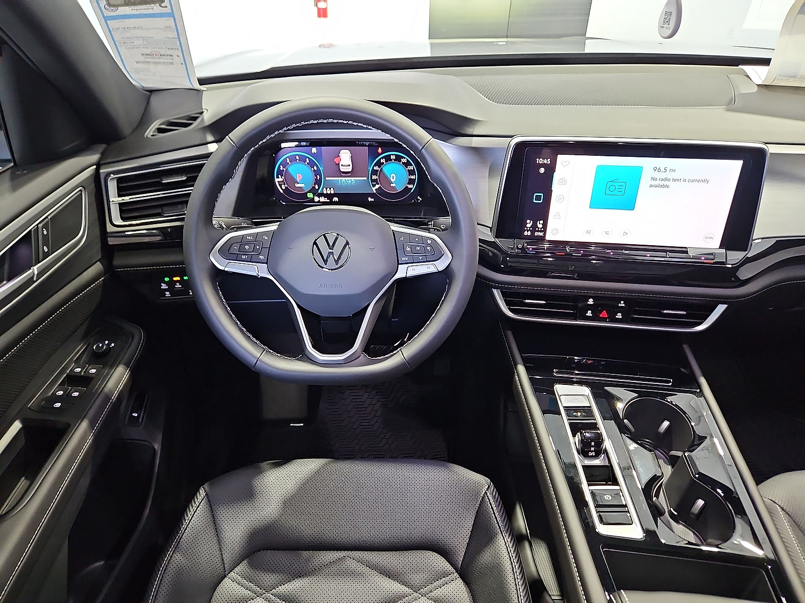 2026 Volkswagen Atlas Cross Sport photo 14 of 22