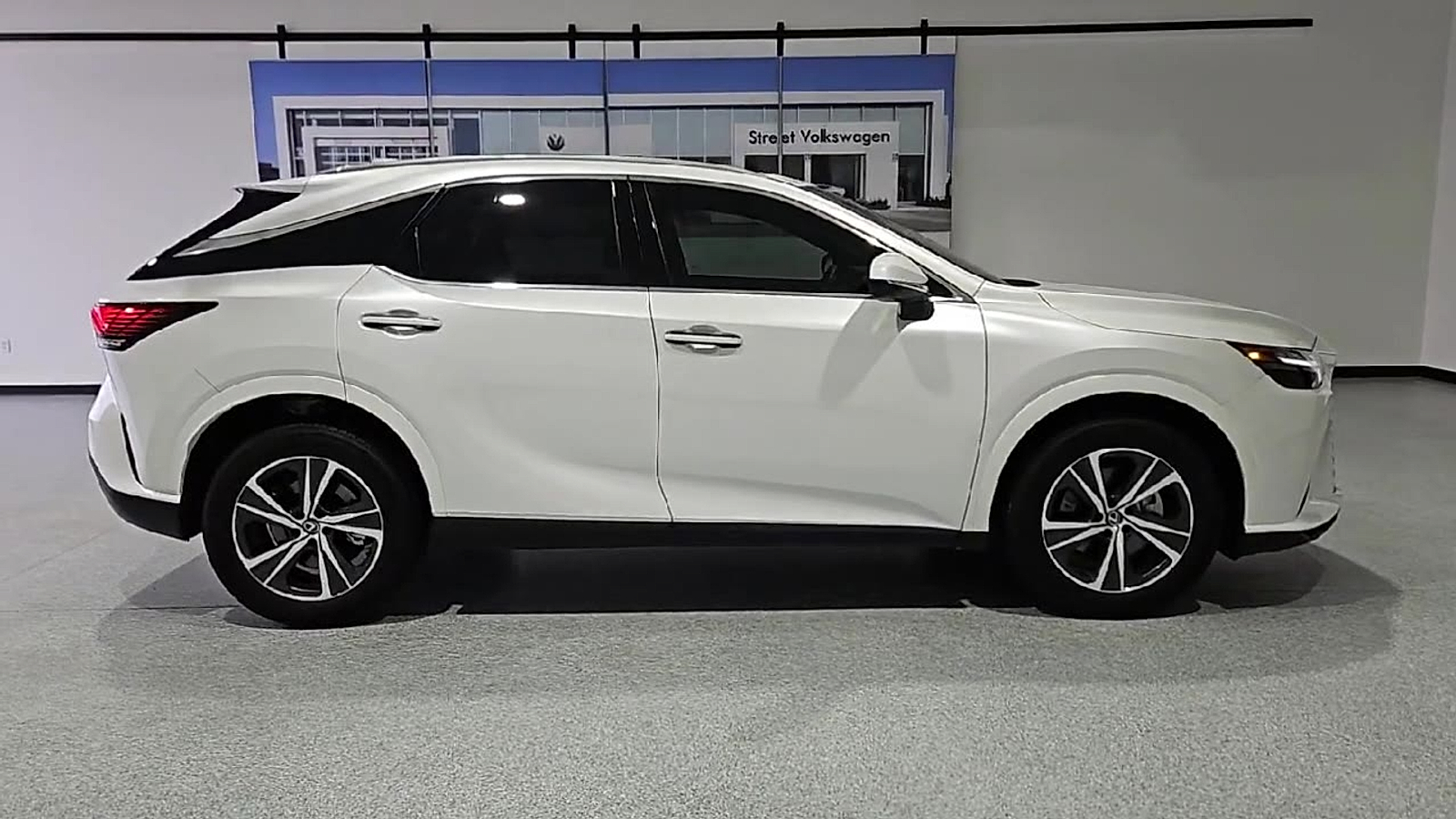 2025 Lexus RX 350h Premium - 8
