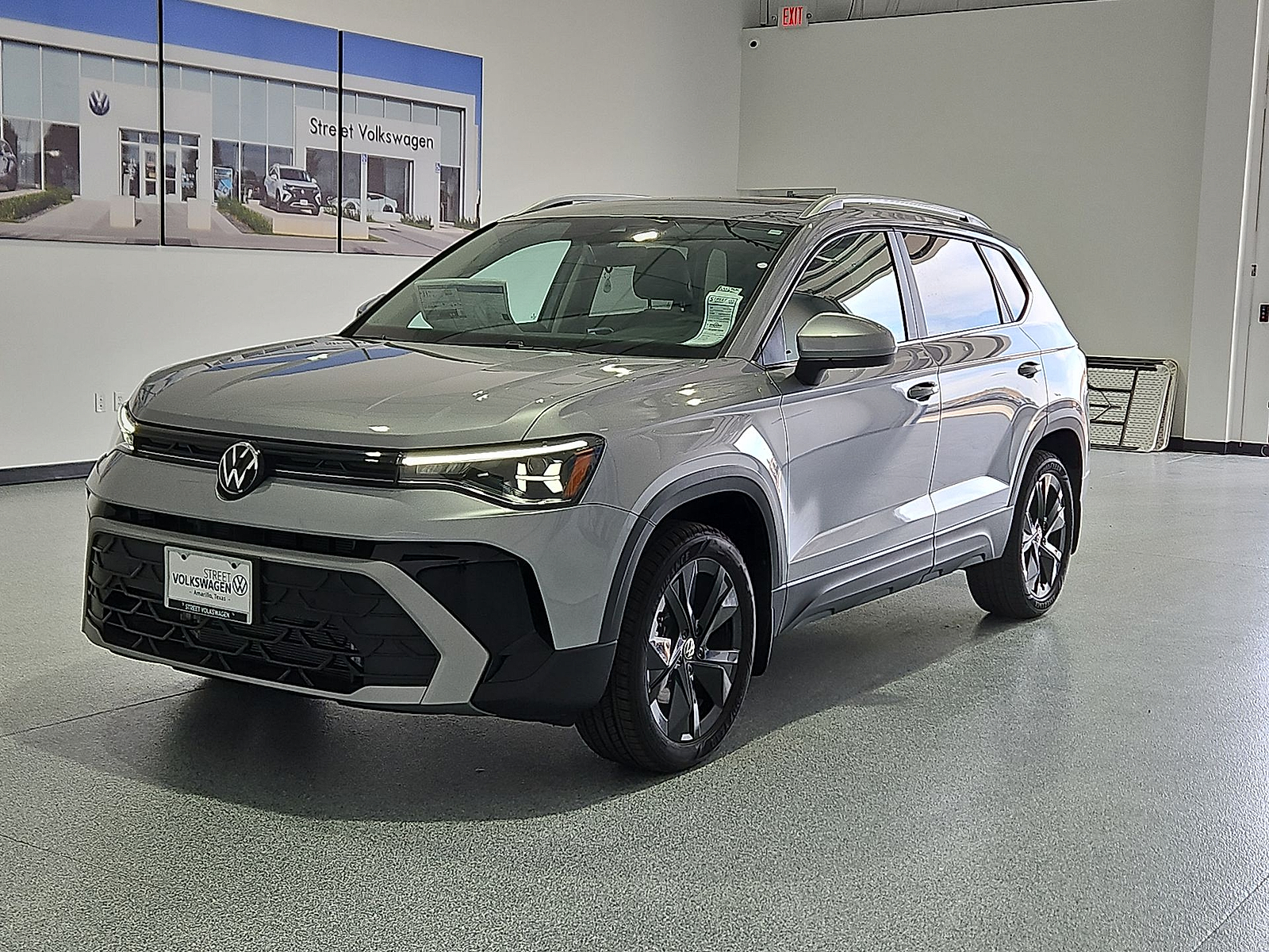 2026 Volkswagen Taos SE Pyrite Silver Metallic at Street VW of Amarillo