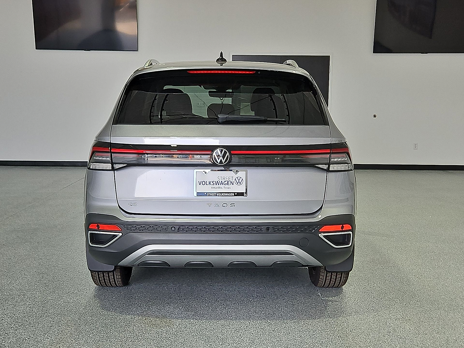 2026 Volkswagen Taos SE Pyrite Silver Metallic at Street VW of Amarillo
