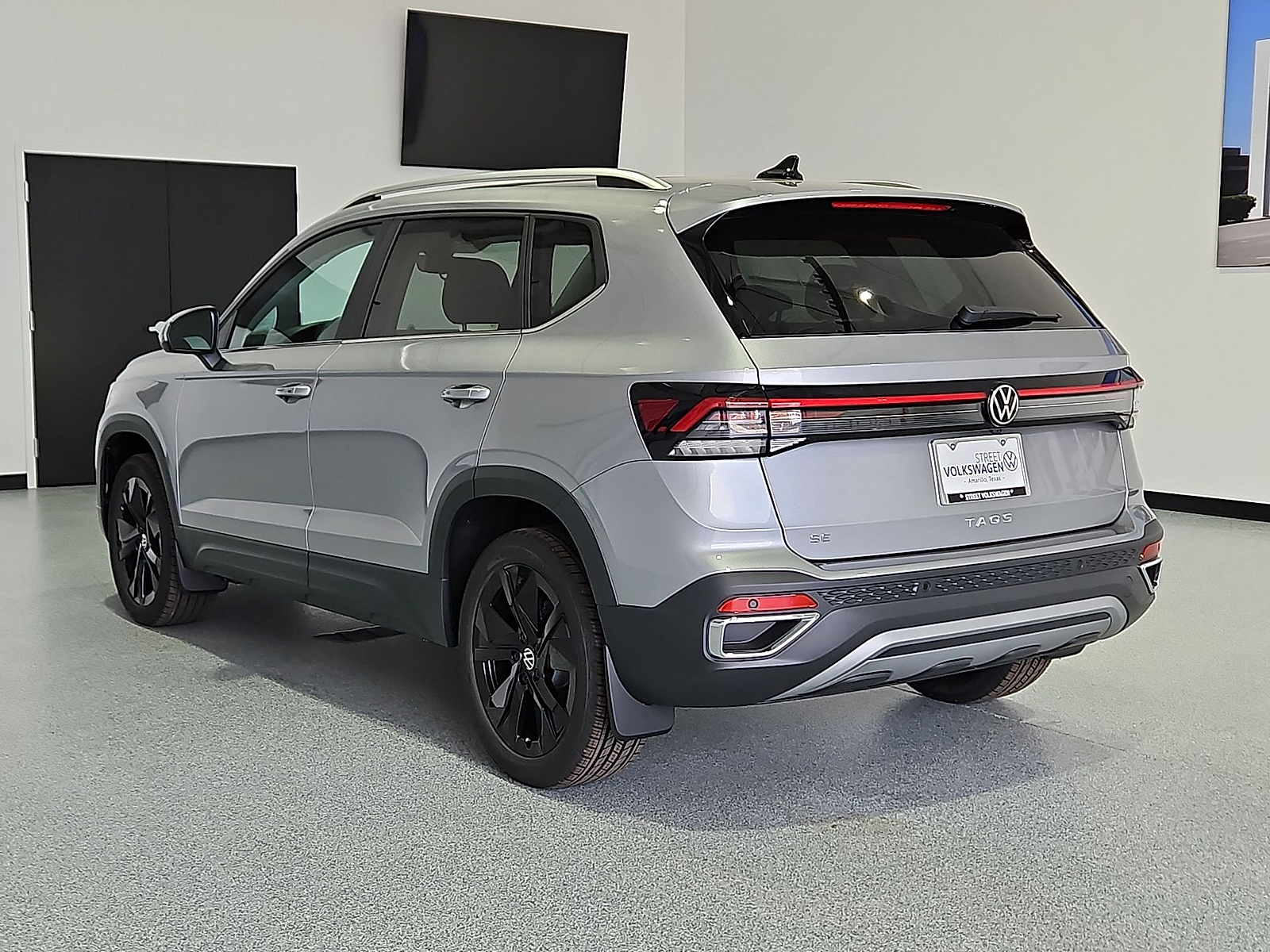 2026 Volkswagen Taos SE Pyrite Silver Metallic at Street VW of Amarillo