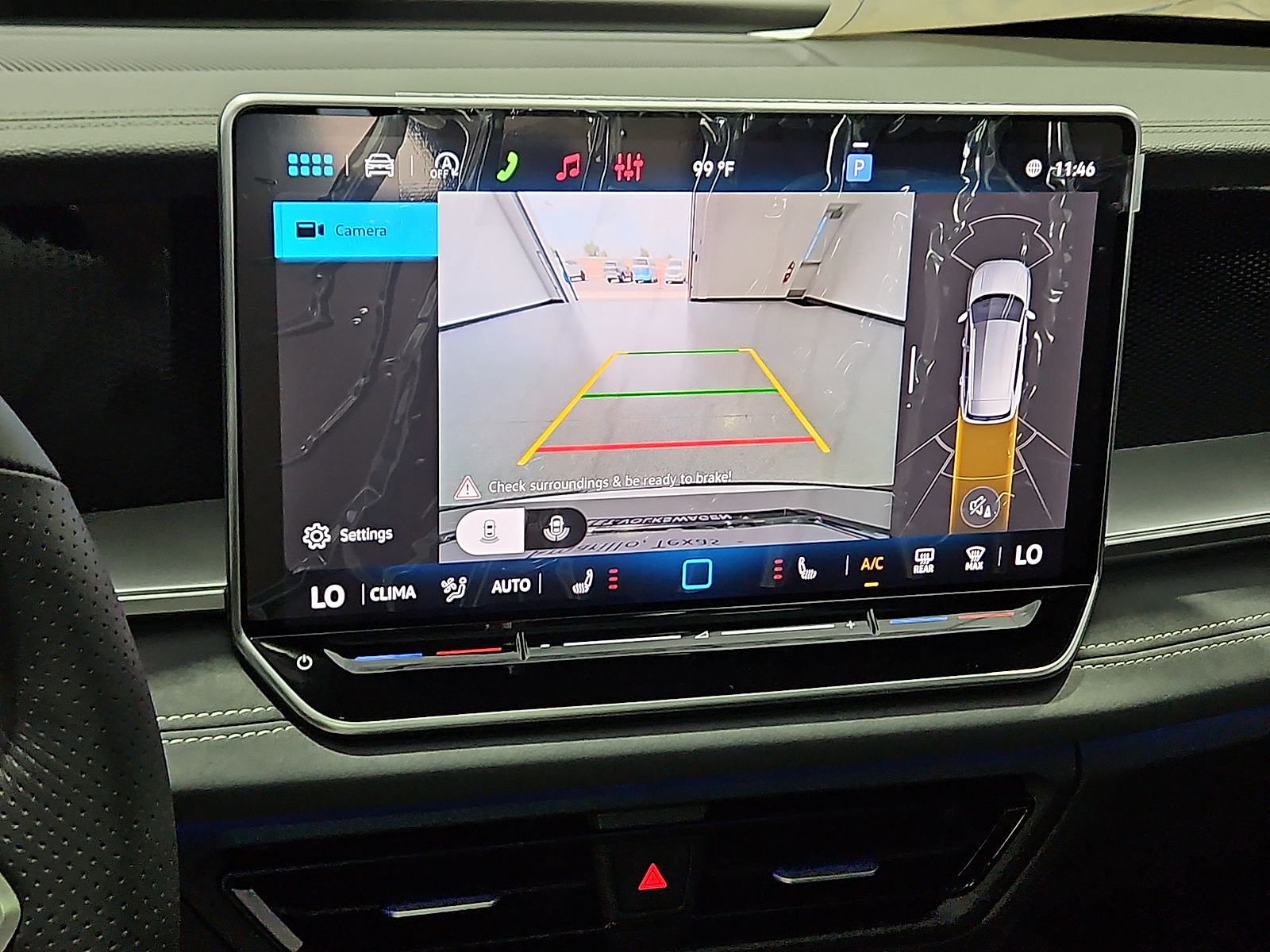 2026 Volkswagen Tiguan photo 18 of 22