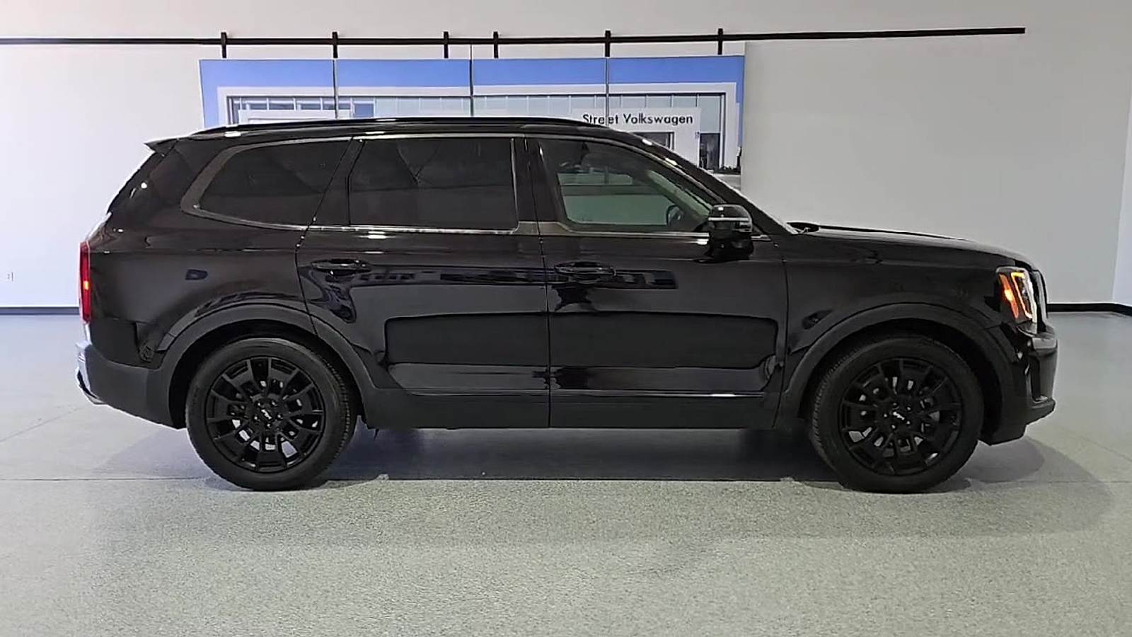 2022 Kia Telluride SX - 8
