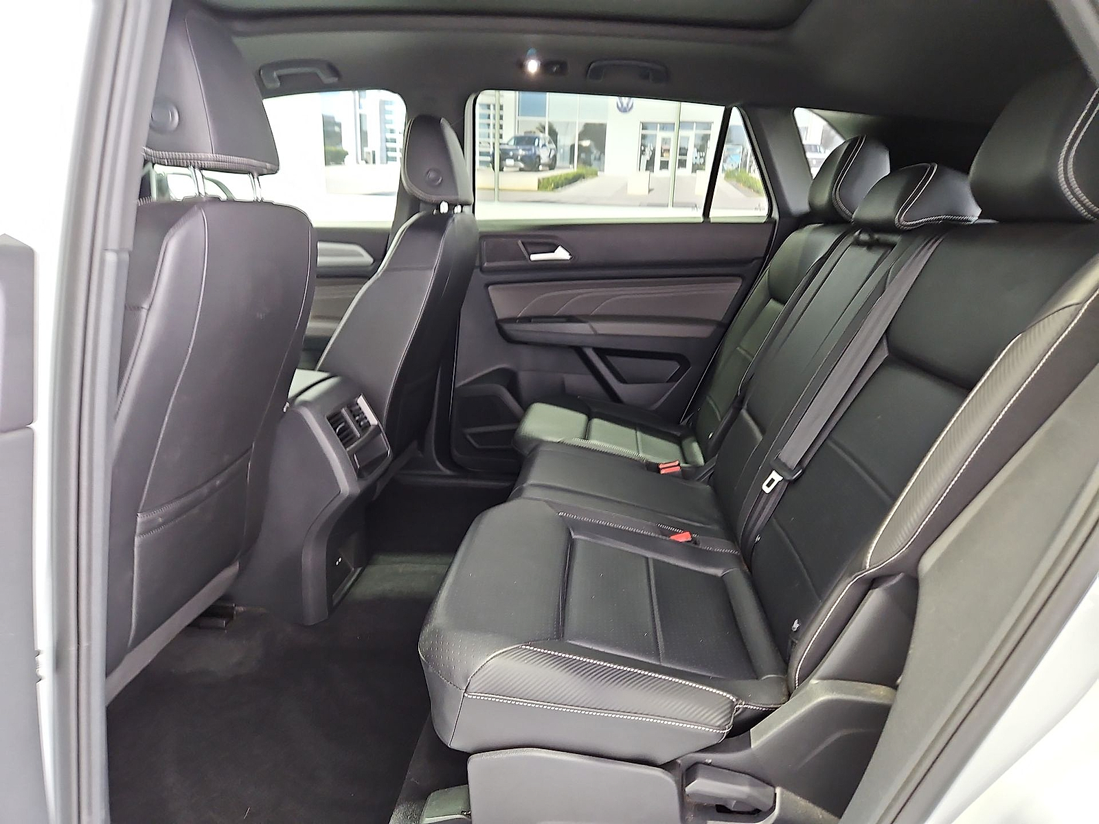 2022 Volkswagen Atlas Cross Sport 3.6L V6 SE w/Technology Pure White at Street VW of Amarillo