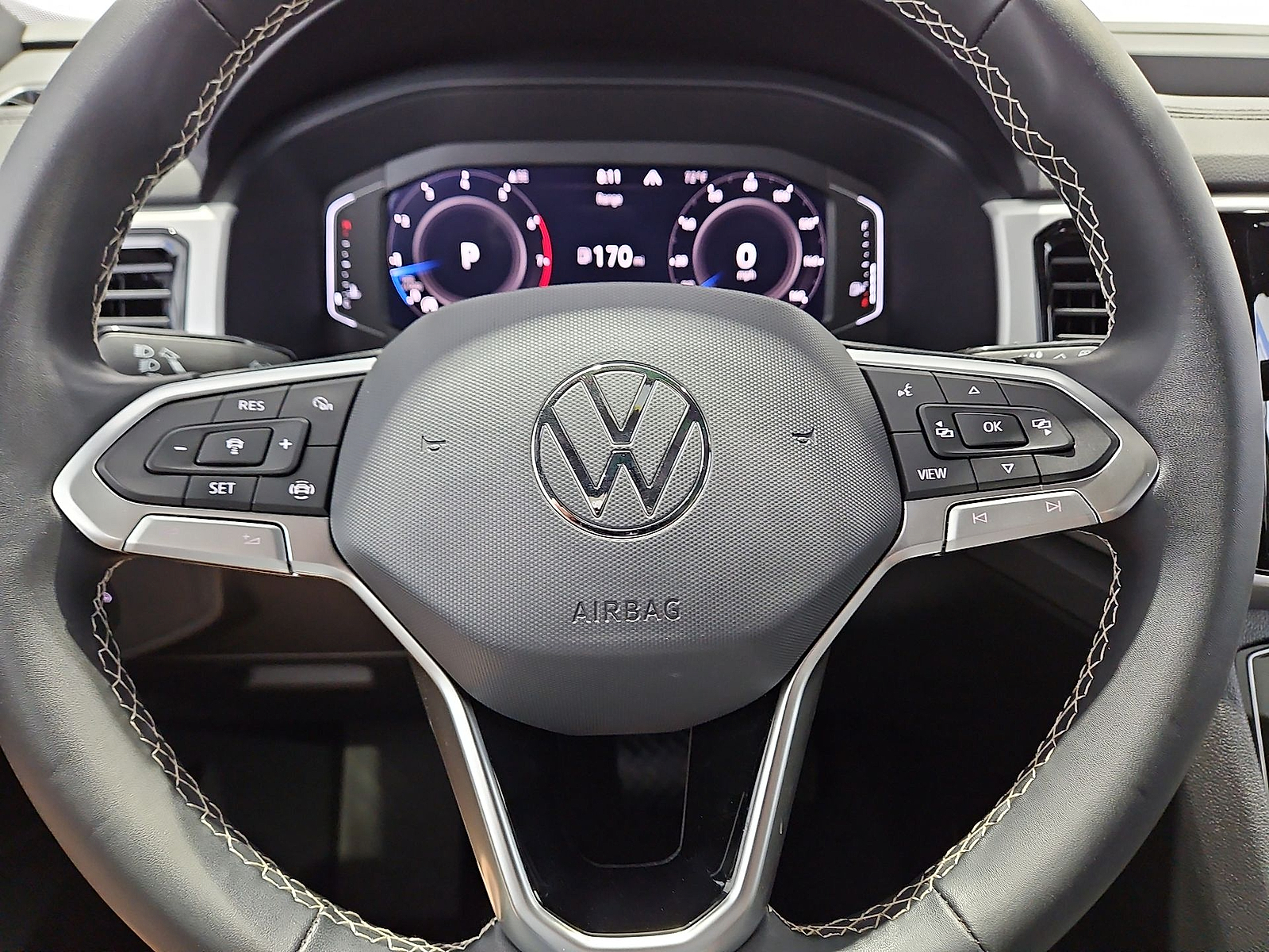 2022 Volkswagen Atlas Cross Sport 3.6L V6 SE w/Technology Pure White at Street VW of Amarillo