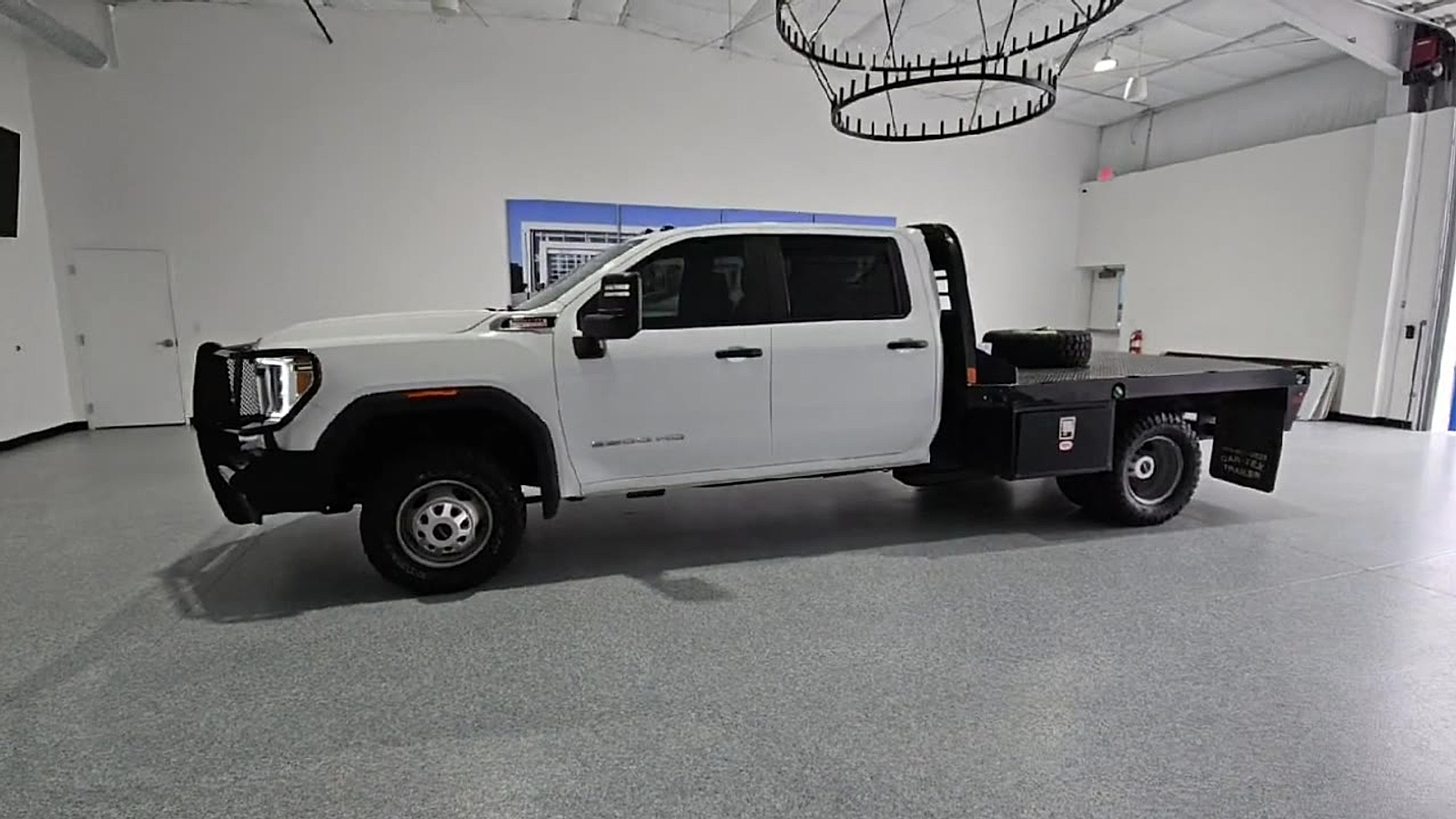 2021 GMC Sierra 3500HD Chassis - 4